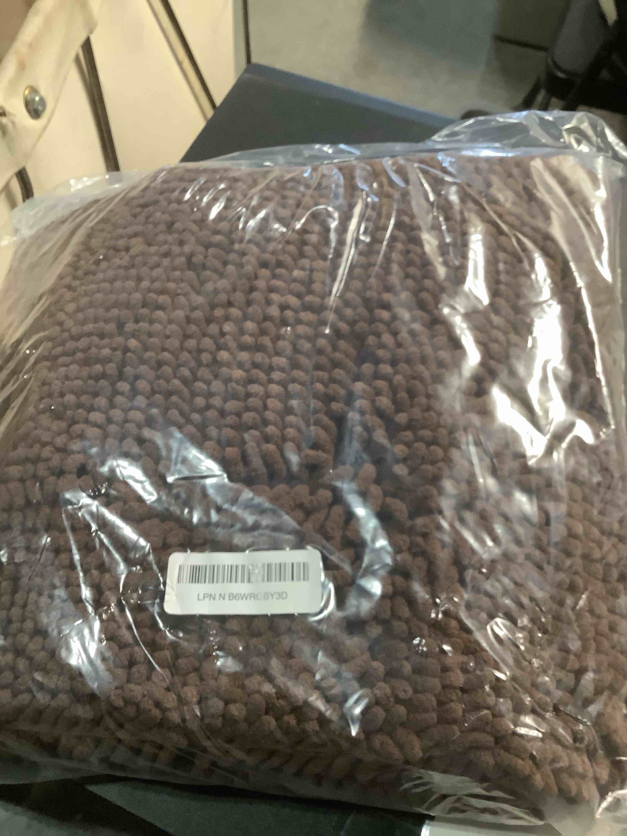 Condition photo showing Good Condition for OLANLY Bathroom Rugs 47x24, Extra Soft Absorbent Chenille Bath Rugs, Rubber Backing Quick Dry, Machine Washable Bath Mats for Bathroom Floor, Tub and Shower, Home Decor Accessories, Brown 47" x 24" Brown