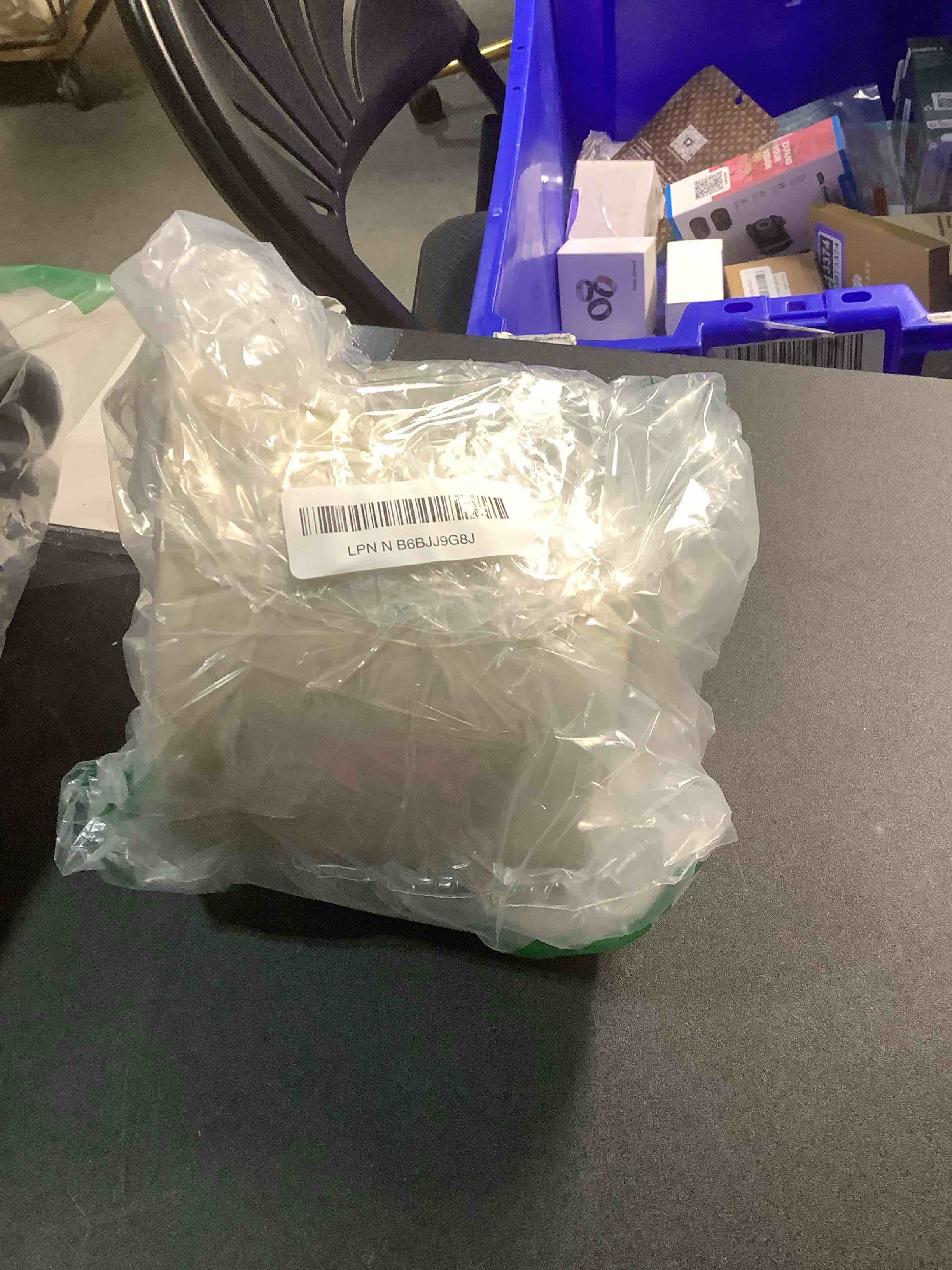 Condition photo showing Good Condition for Emile Henry 5.5" Utensil Pot | Clay