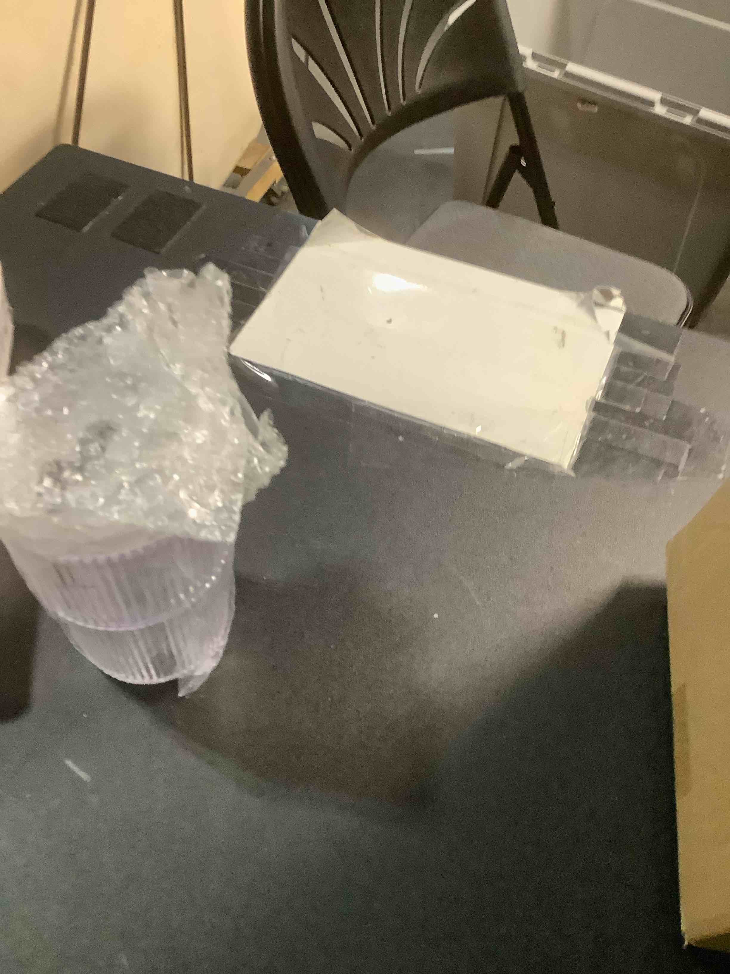 Condition photo showing Good Condition for Iced Coffee Cups With Lids and Straws 4 Pcs, 16 OZ Unbreakable Glasses Drinking Set,Clear Plastic Cups Reusable Iced Coffee Tumbler with Lid and Straw, To Go Coffee Cups Dishwasher Safe 4pack