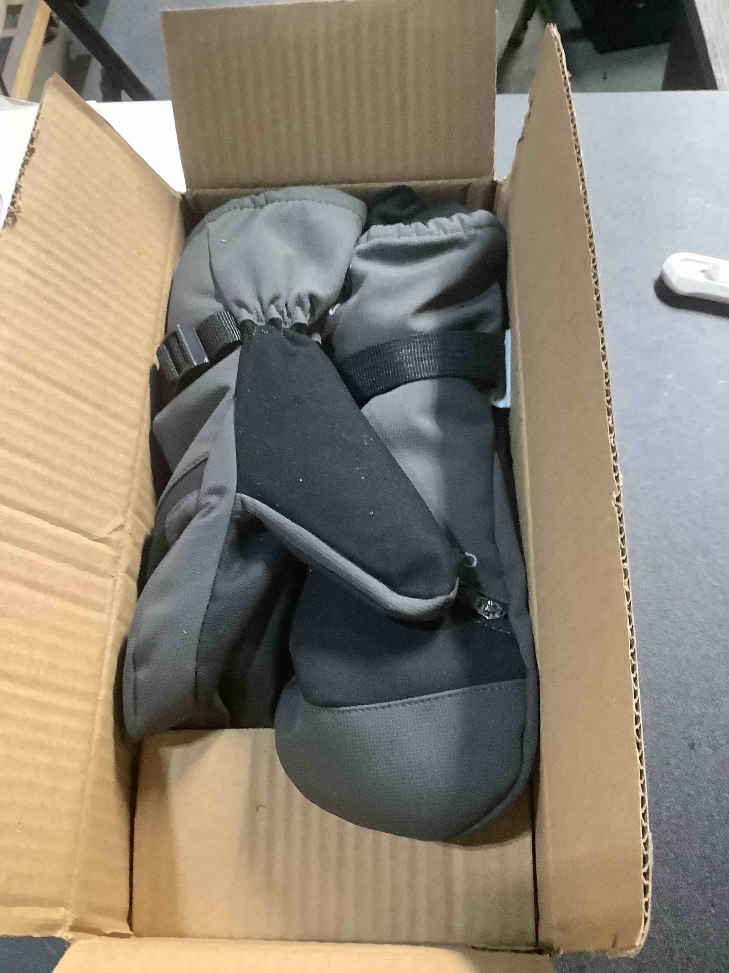 Condition photo showing Good Condition for DIFFERENT COLOR Winter Ski Mittens for Men Women Cold Weather- Warm Snowboard Mittens Gloves Waterproof Snow Sports Mitts Gloves Small-Medium Mint