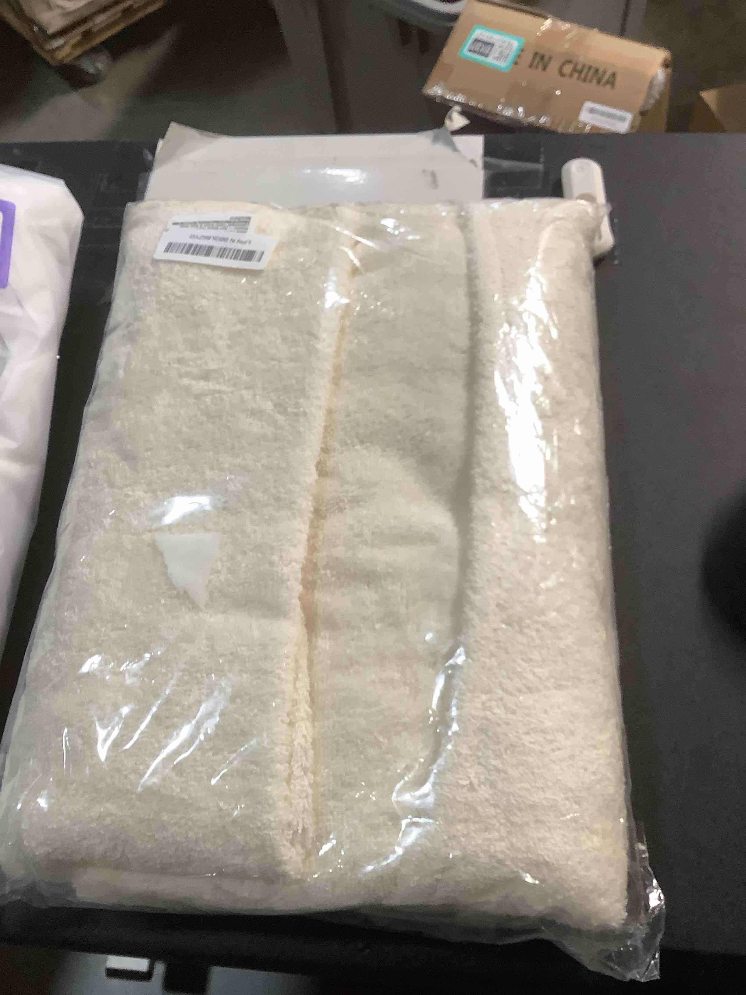 Condition photo showing Good Condition for 100% Cotton Sauna Kilt Towel Wrap for Women – Soft Sauna Towels for Inside Sauna, Lightweight Towel Dress & Bath Robe, Essential Sauna Accessories for Home Spa, Shower & Dry Sauna, Luxury Gift – Cream