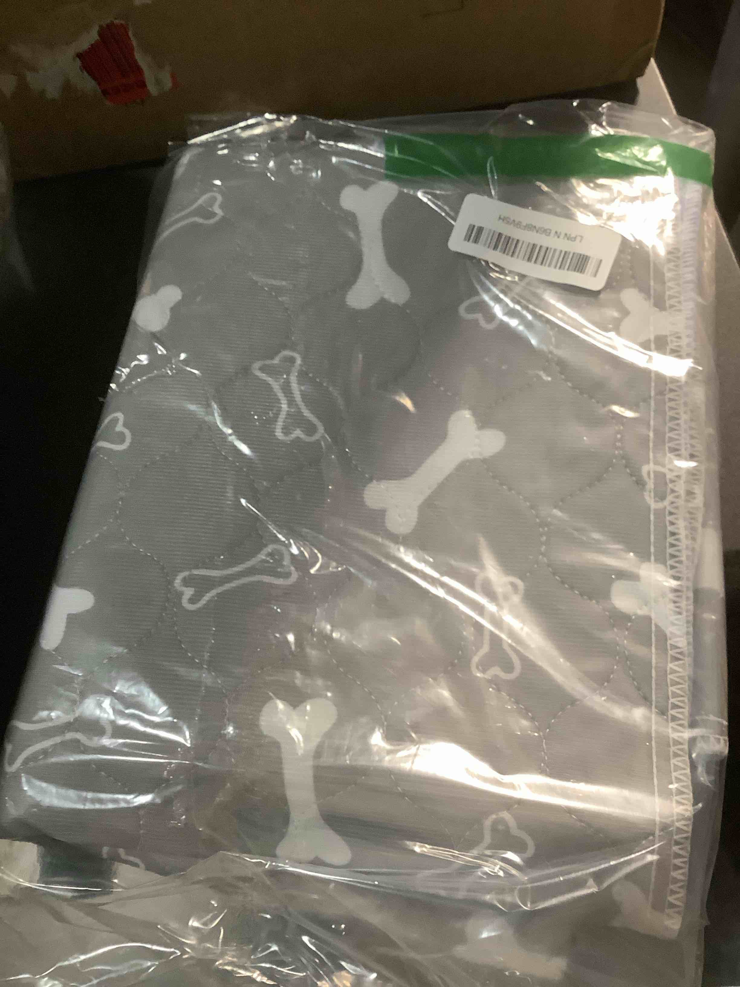 Condition photo showing Good Condition for 2026 New Puppy Pads with Pheromones, Puppypad with Pheromones, Puppy Pads Washable, Durable Leak-Proof & Anti-Slip Pet Training Pads for Home & Travel, Reusable (L: 31.5" × 35.4")