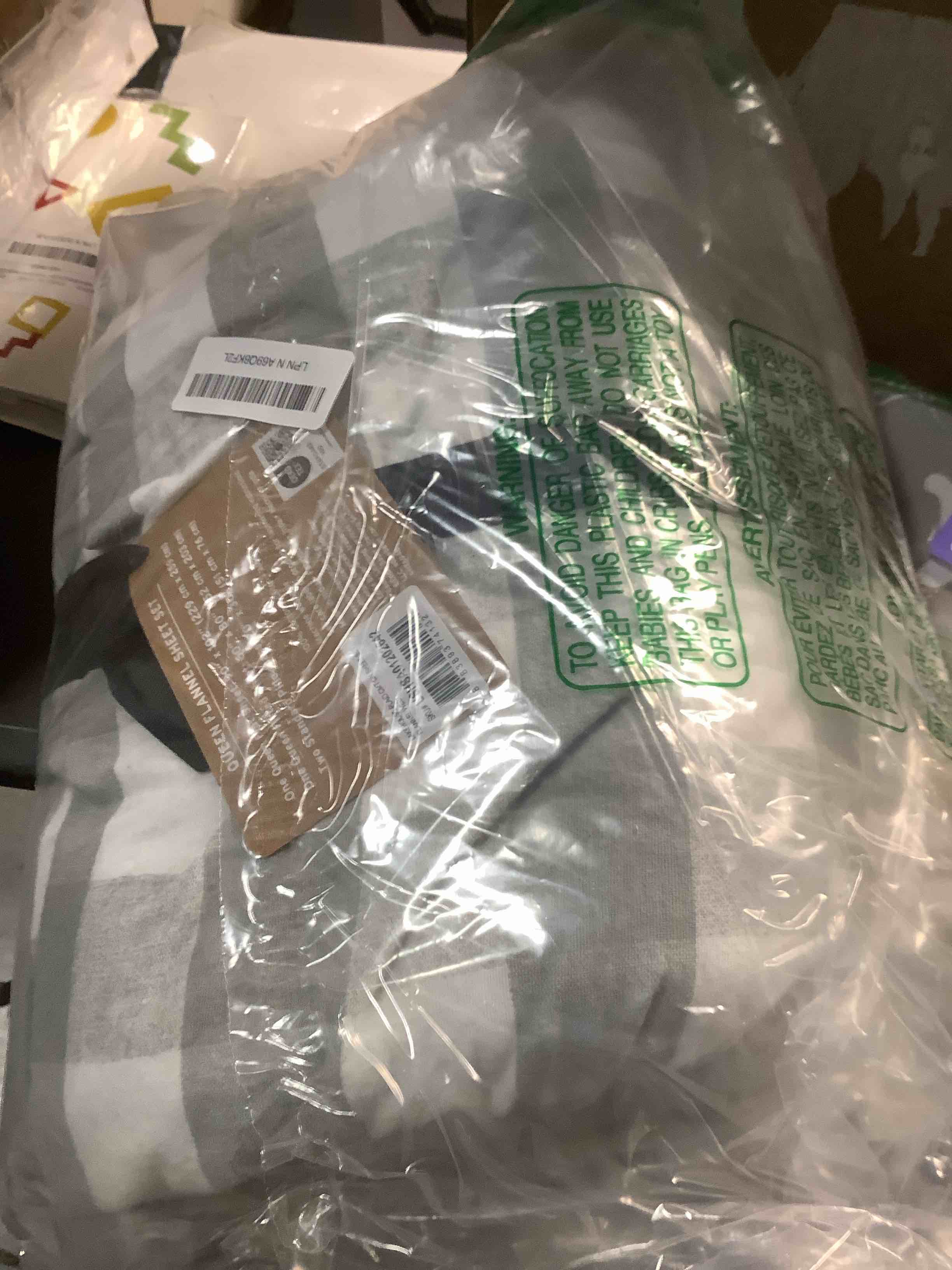 Condition photo showing Good Condition for Eddie Bauer - Queen Sheets, Cotton Flannel Bedding Set, Brushed For Extra Softness, Cozy Home Decor (Lakehouse Plaid, Queen) Lakehouse Plaid Grey/White Queen