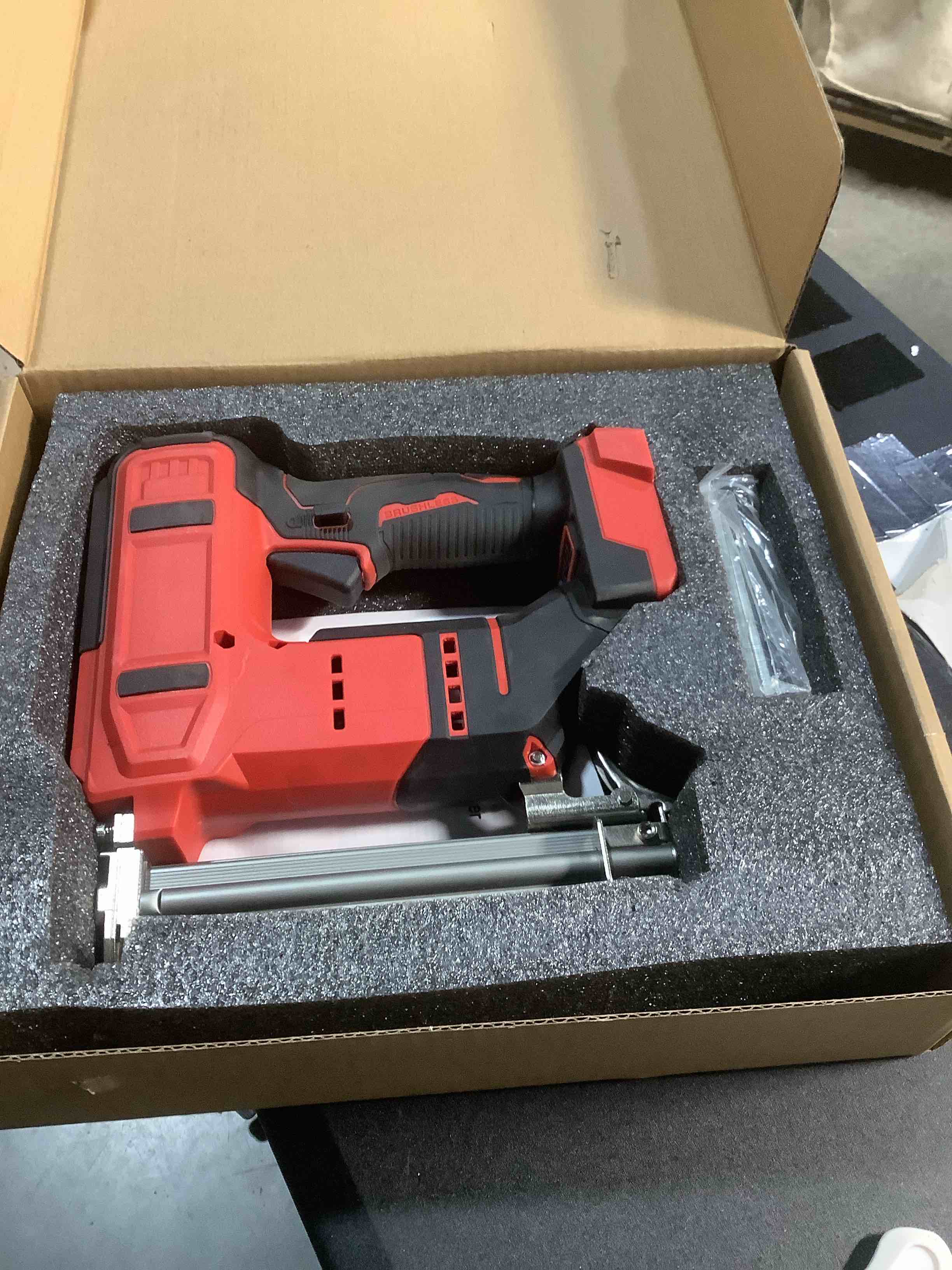 Condition photo showing Good Condition for 18 Gauge 2 in 1 Brad Nailer/Narrow Crown Stapler for Milwaukee M18 Battery, Brushless Cordless Nail Gun with 1000 Nails & Staples, Brad Nailer for Woodworking and Upholstery (No Battery)