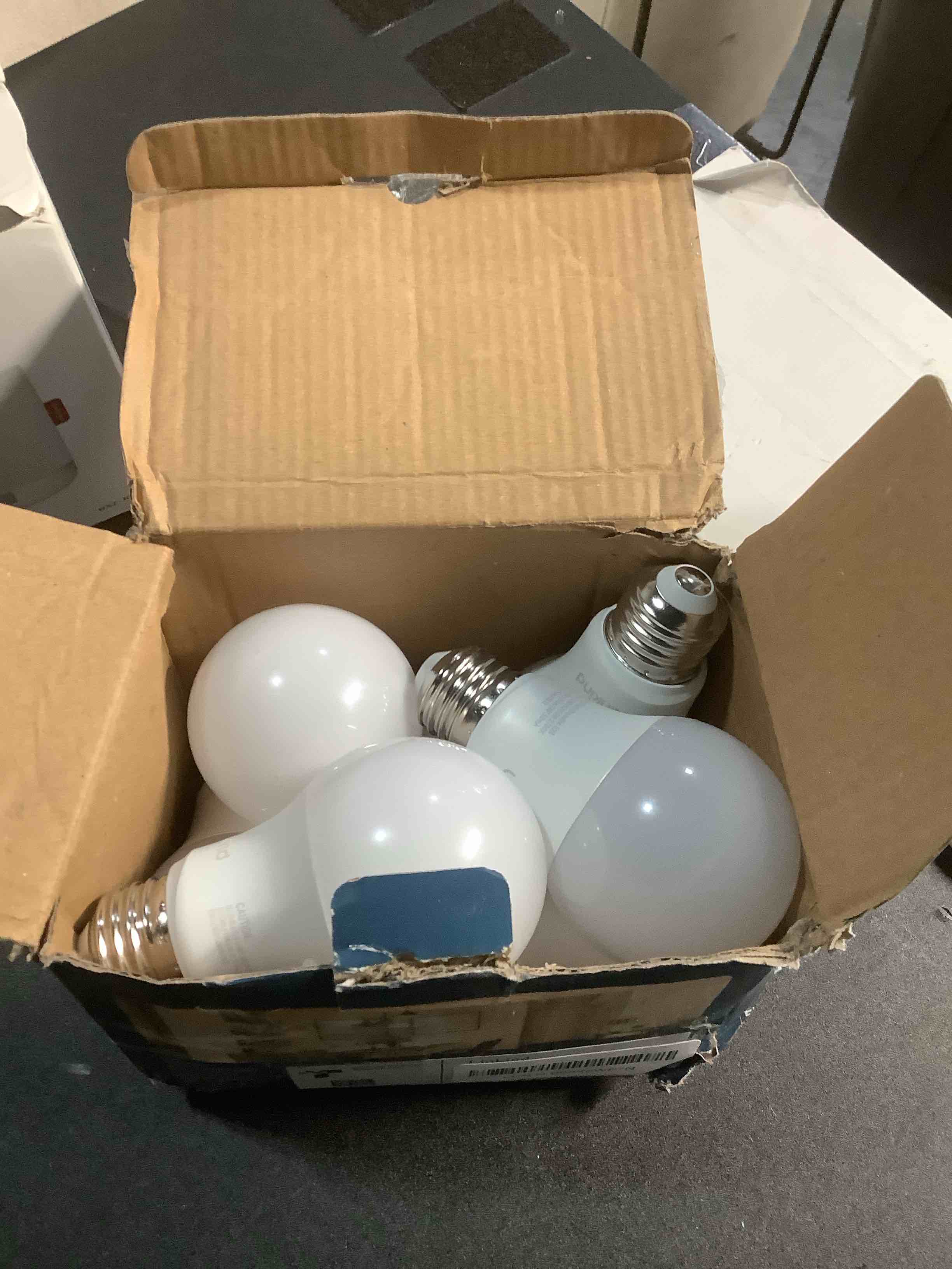 Condition photo showing Good Condition for Linkind A19 LED Light Bulbs Dimmable, 40 Watt Equivalent, E26 Base, 2700K Soft White, 5W 450 Lumens CRI80+, 120V, UL Listed FCC Certified, LED Lights for Bedroom Living Room Home Office, 6 Packs 2700k 40 Watt-6 pack