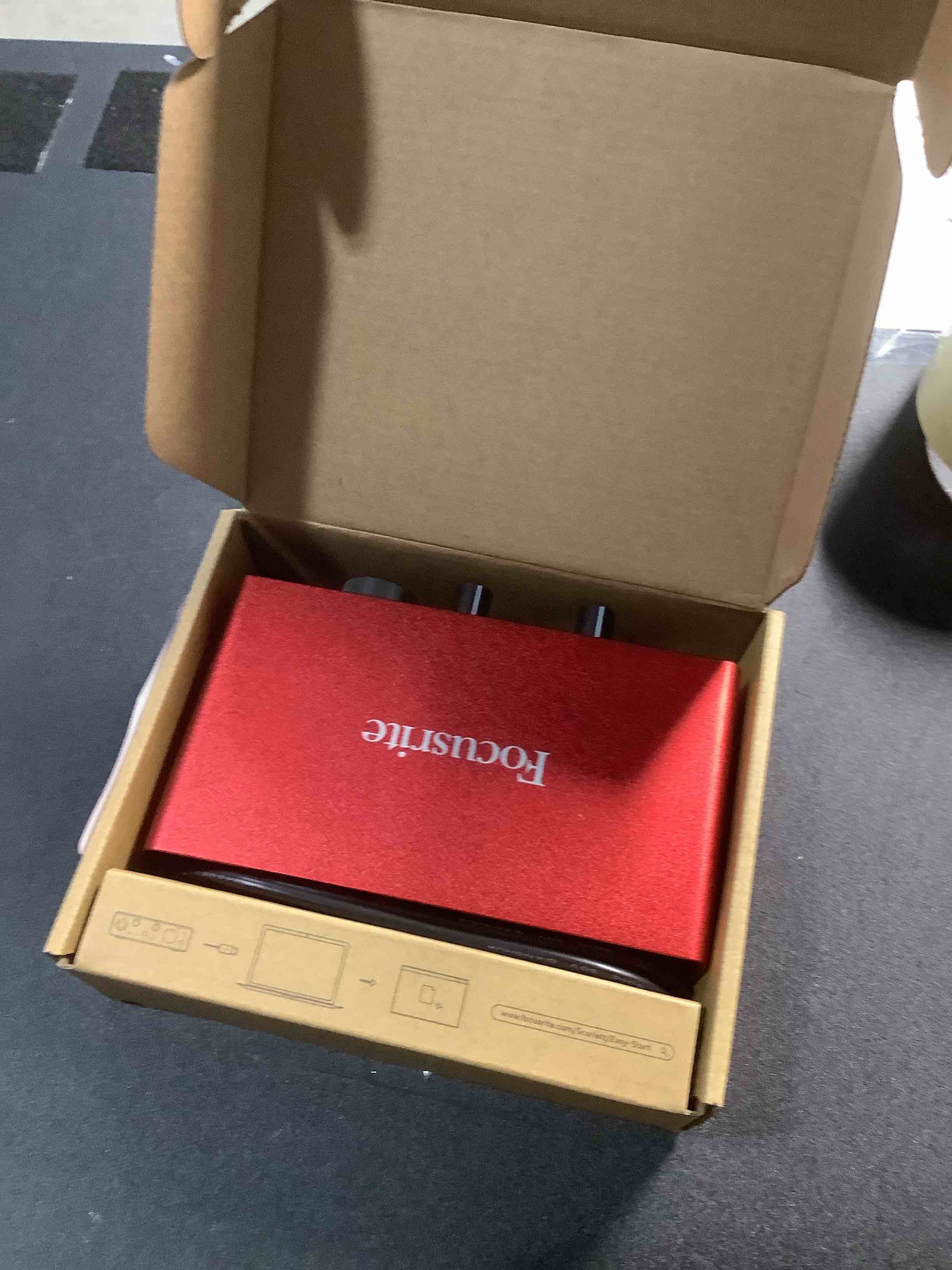 Condition photo showing Good Condition for Focusrite Scarlett Solo 3rd Gen USB Audio Interface for Guitarists, Vocalists, Podcasters or Producers to record and playback studio quality sound