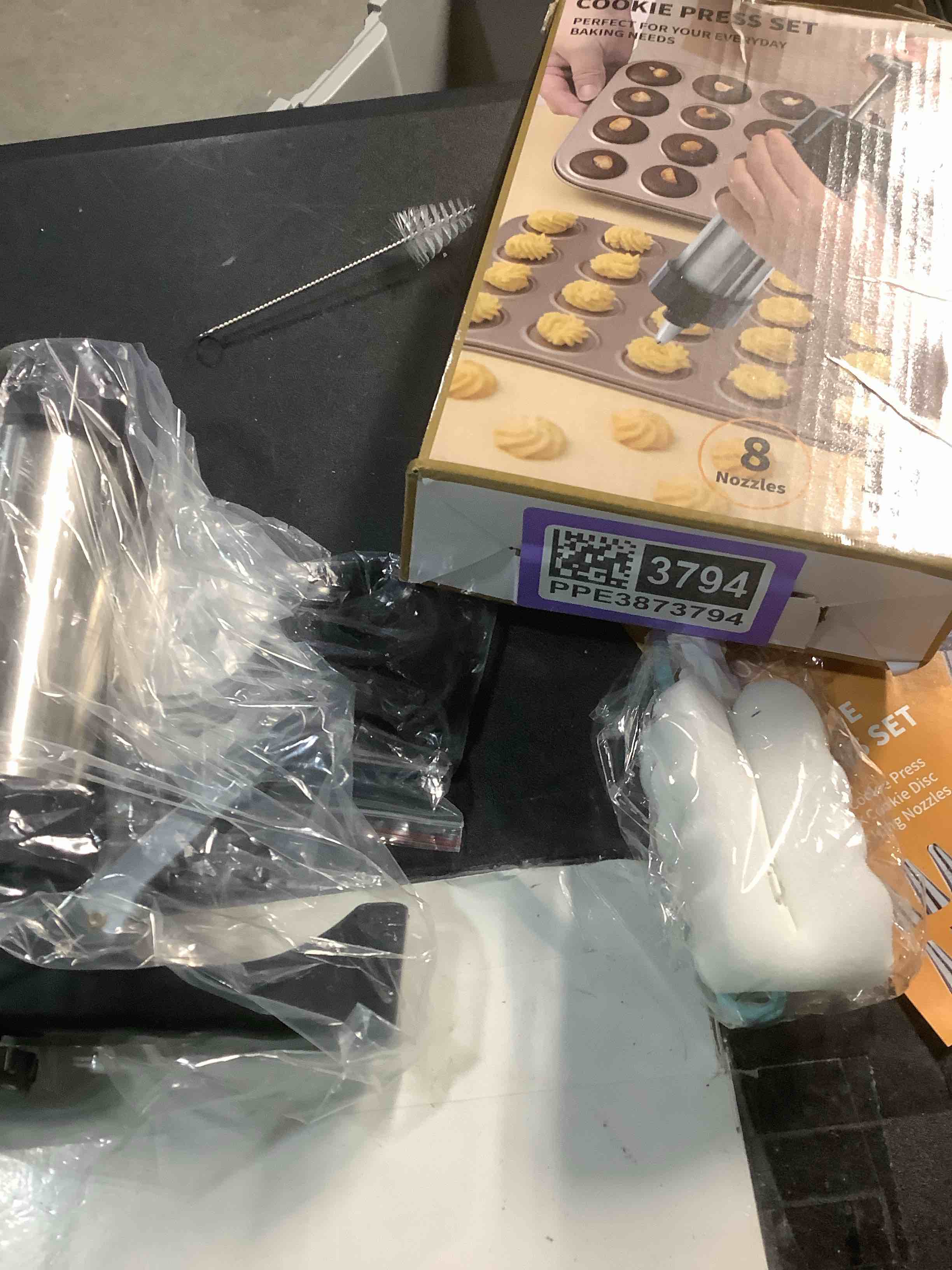 Condition photo showing Good Condition for Stainless Steel Cookie Press Gun – 13 Discs & 8 Piping Tips for Baking & Decorating | Ideal for DIY Spritz Cookies, Cakes & Desserts – Perfect for Home Bakers & Dessert Lovers