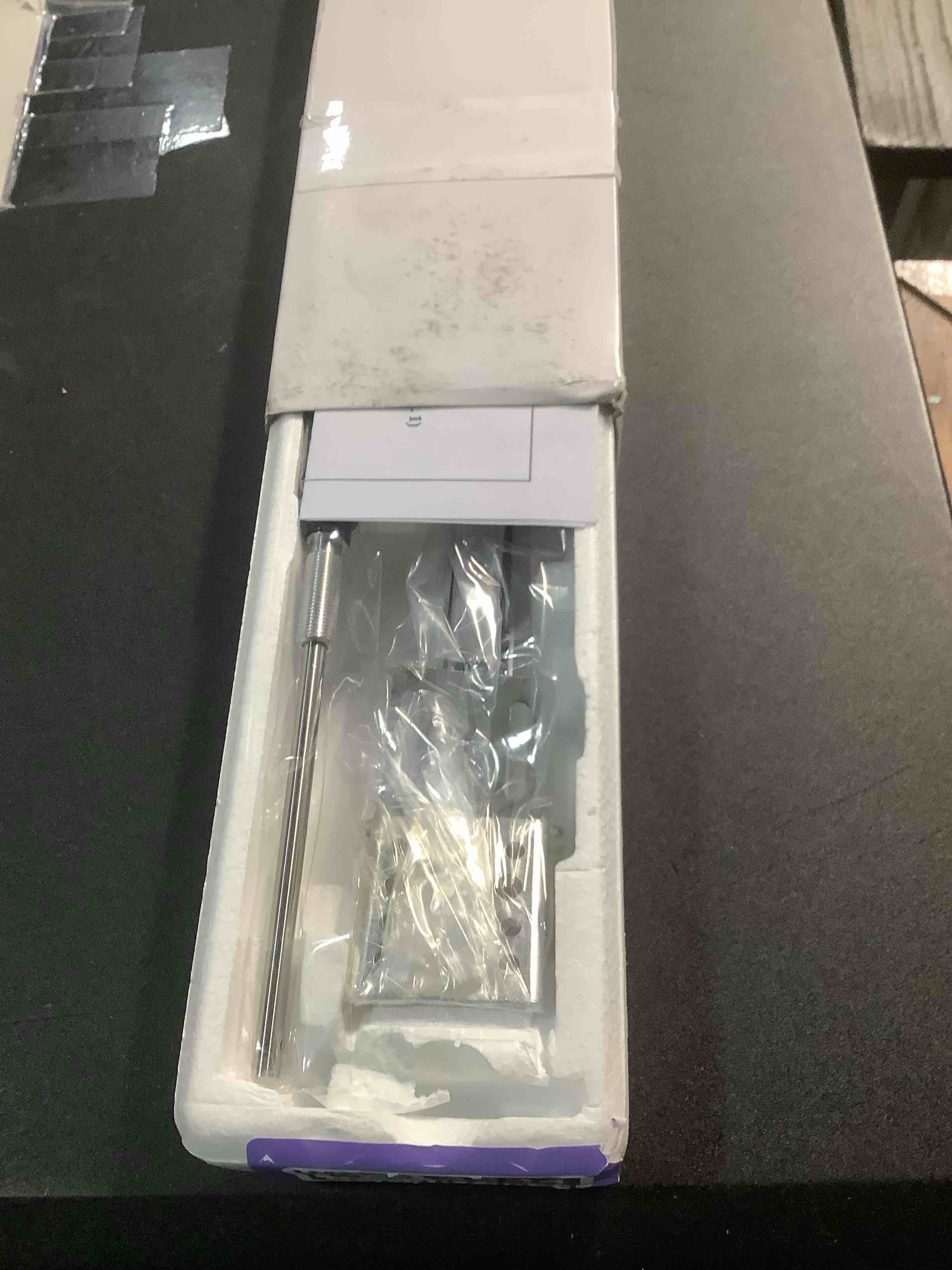 Condition photo showing Good Condition for Auto Vent Opener Automatic Greenhouse Window Opener Cylinder Roof Vent Opener Autovent Kit Solar Heat Sensitive Agriculture Gardening Tools Automatic Greenhouses Supplies (Single Spring Lifts 15 Lbs)