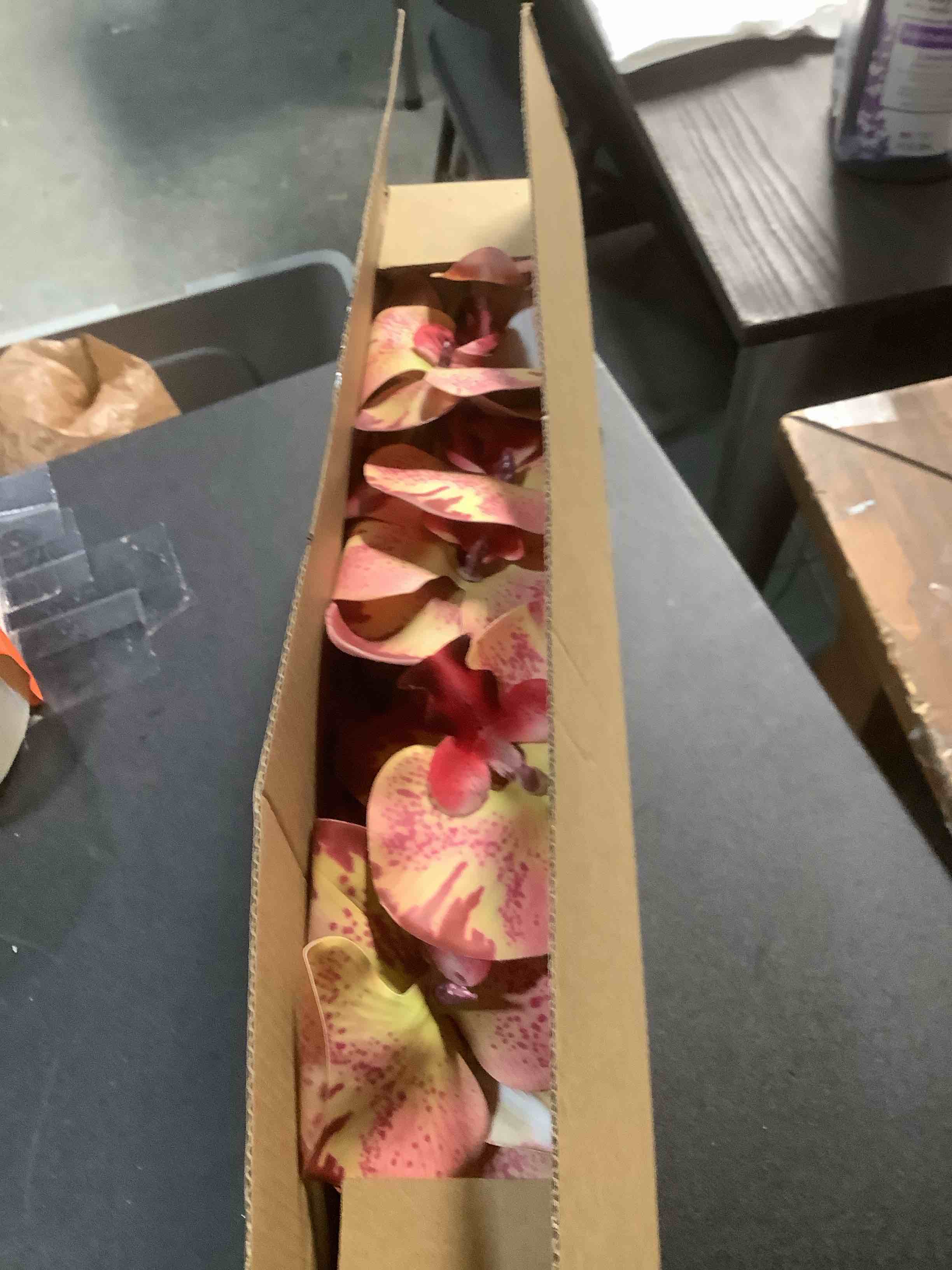 Condition photo showing Good Condition for ATFL 6 Pack Orchid Artificial Flowers Real Touch, 32'' Artificial Fake Faux Silk Orchid Stem Bouquets for Wedding Party Home Garden Decor,Orquideas Artificiales para Decora (6,not Including Pot), 6 Pink+ Burgundy