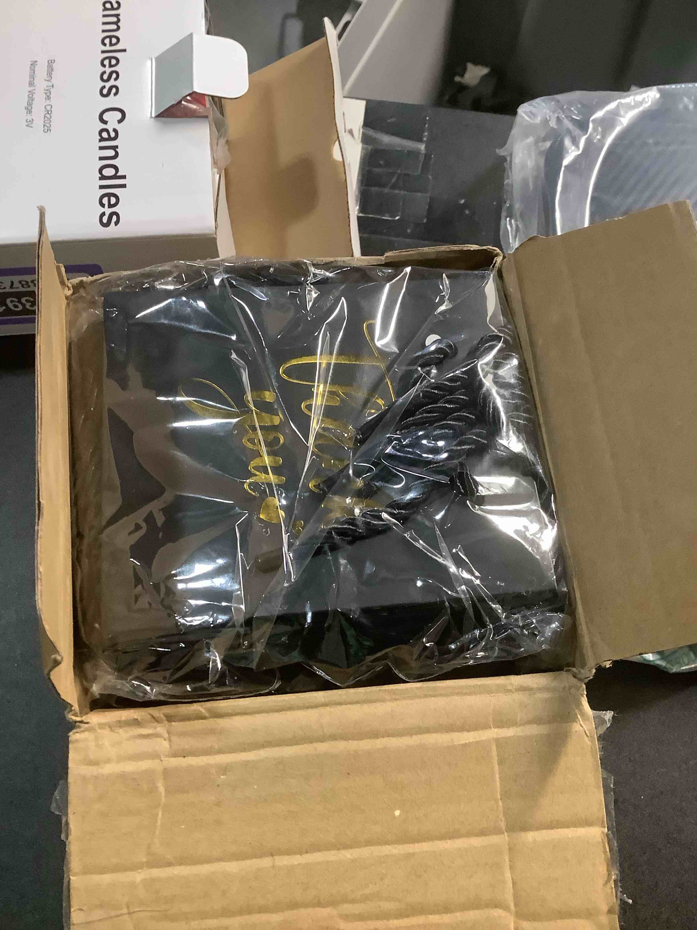 Condition photo showing Good Condition for Honoson 30 Pcs Mini Gift Bag with Handle 4 x 2.75 x 4.5'' Small Thank You Bag Foil Paper Tote for Valentine's Day Wedding Baby Shower Birthday Graduation Party Favor Supplies(Black/Gold) Black/ Gold