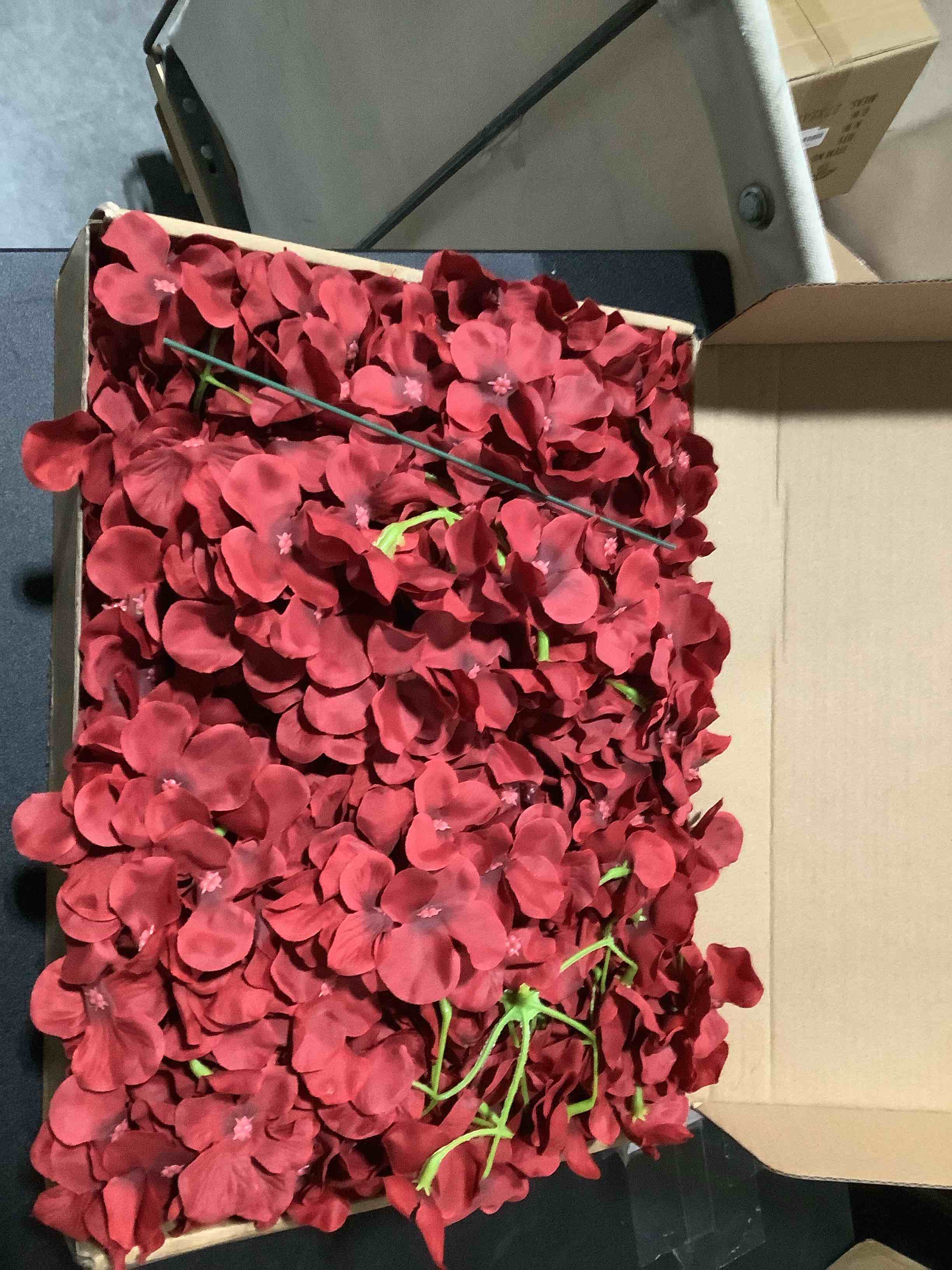 Condition photo showing New/Like New for Red Hydrangea Artificial Flowers Bulk, 40 Pcs Faux Hydrangea Flowers Heads, Artificial Fake Silk Hydrangea Flowers with Stems, Red Flowers Artificial for Decoration Wedding Décor 40 Pcs Dark Red