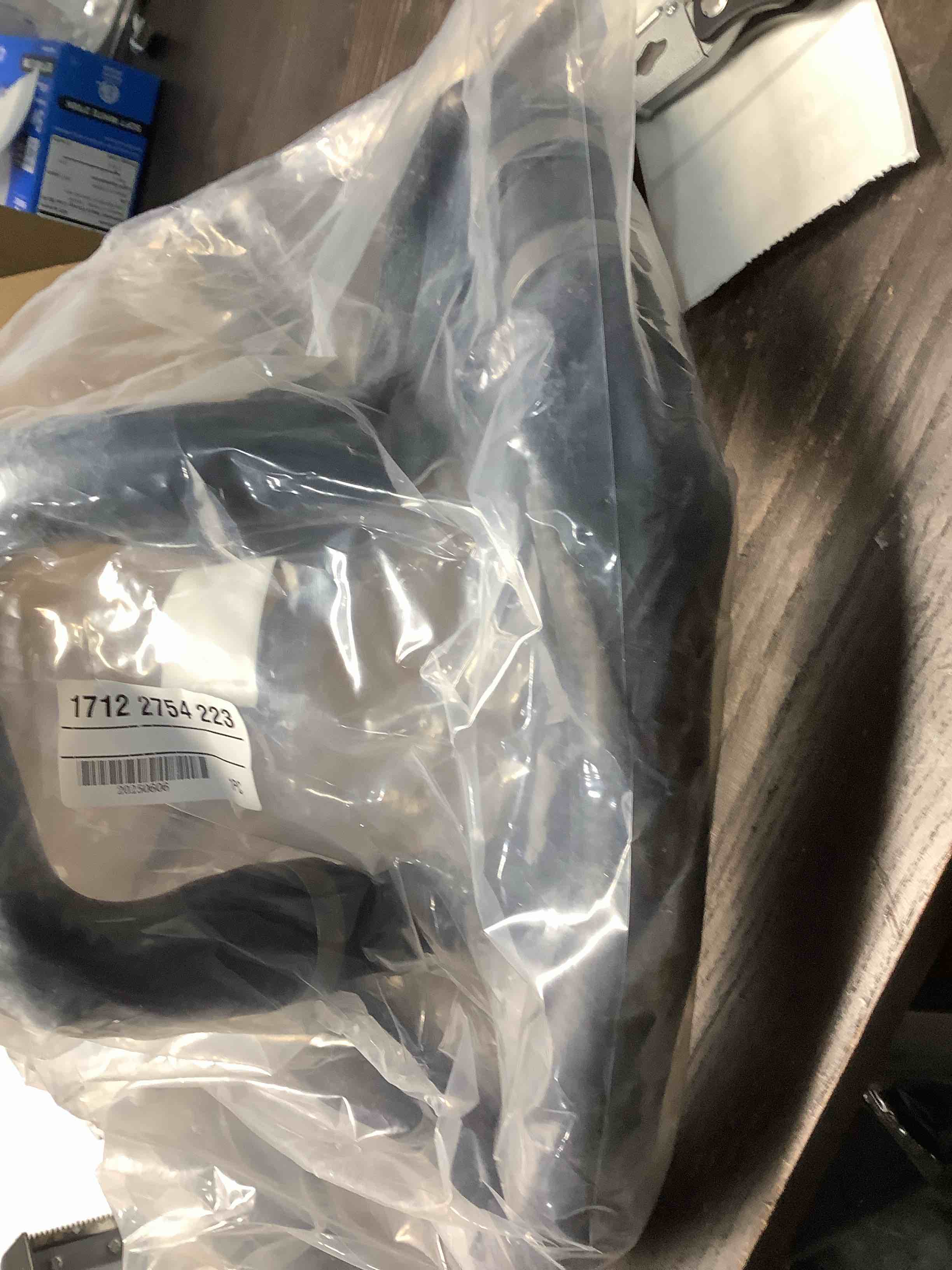 Condition photo showing Good Condition for X AUTOHAUX Radiator Coolant Water Hose from Expansion Tank 17122754223 for BMW Mini Cooper 2007-2015