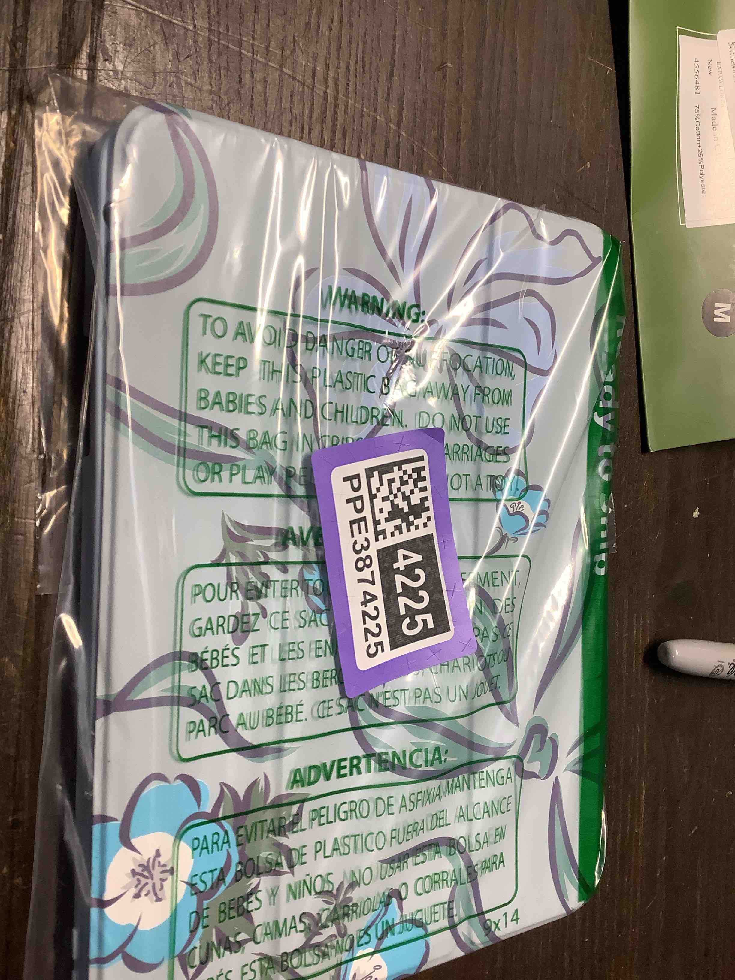 Condition photo showing Good Condition for mektron case for 2025 ipad 11 inch (a16 chip) 11th gen fit ipad 10th gen10.9 inch 2022, buit in pencil holder with shockproof cover clear shell + trifold stand, flowers-bows-blue