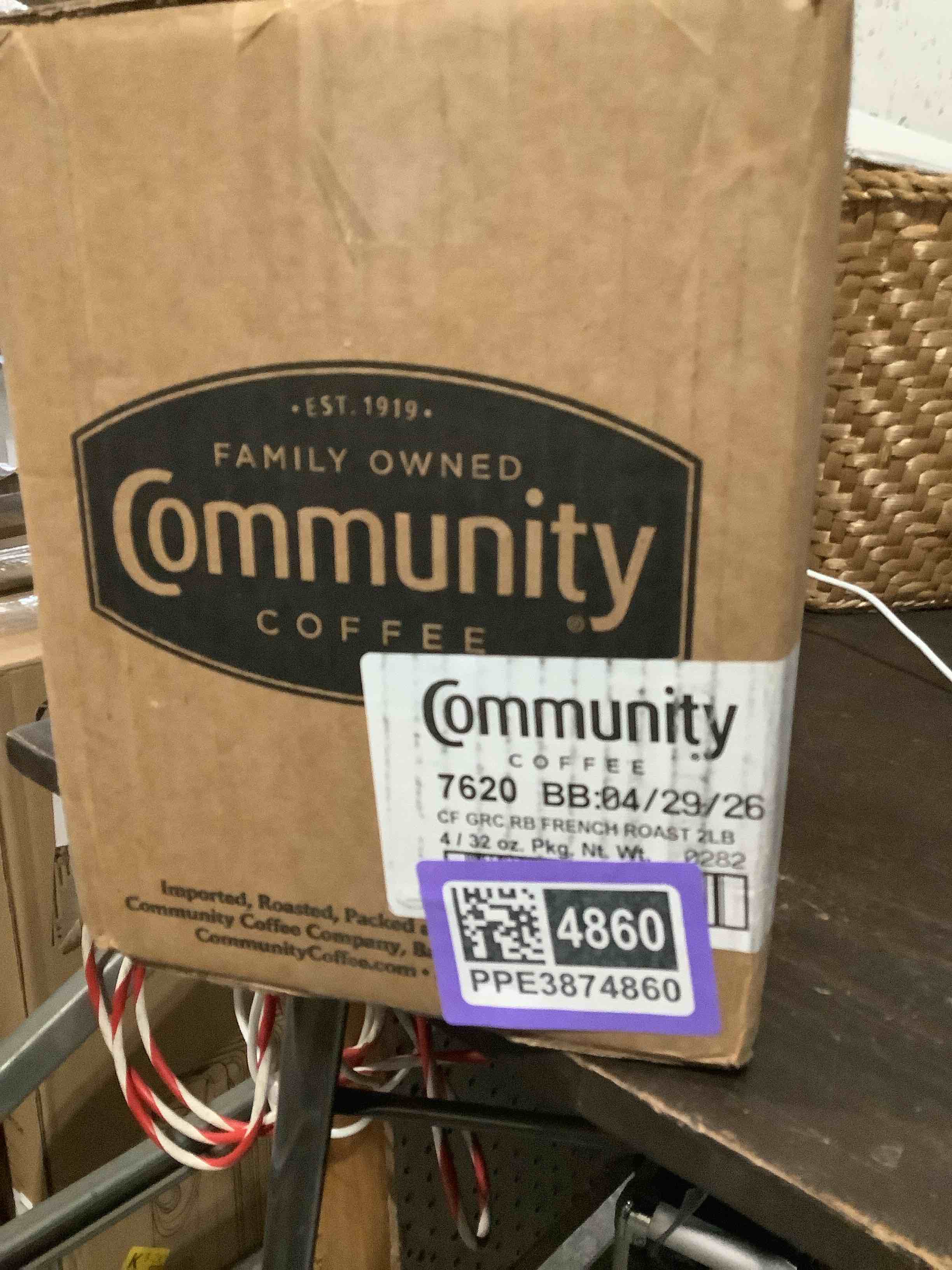 https://s3.amazonaws.com/lotting-images-prod/NKYBargainOutlett/PPE3874860_1776361131818.jpeg
