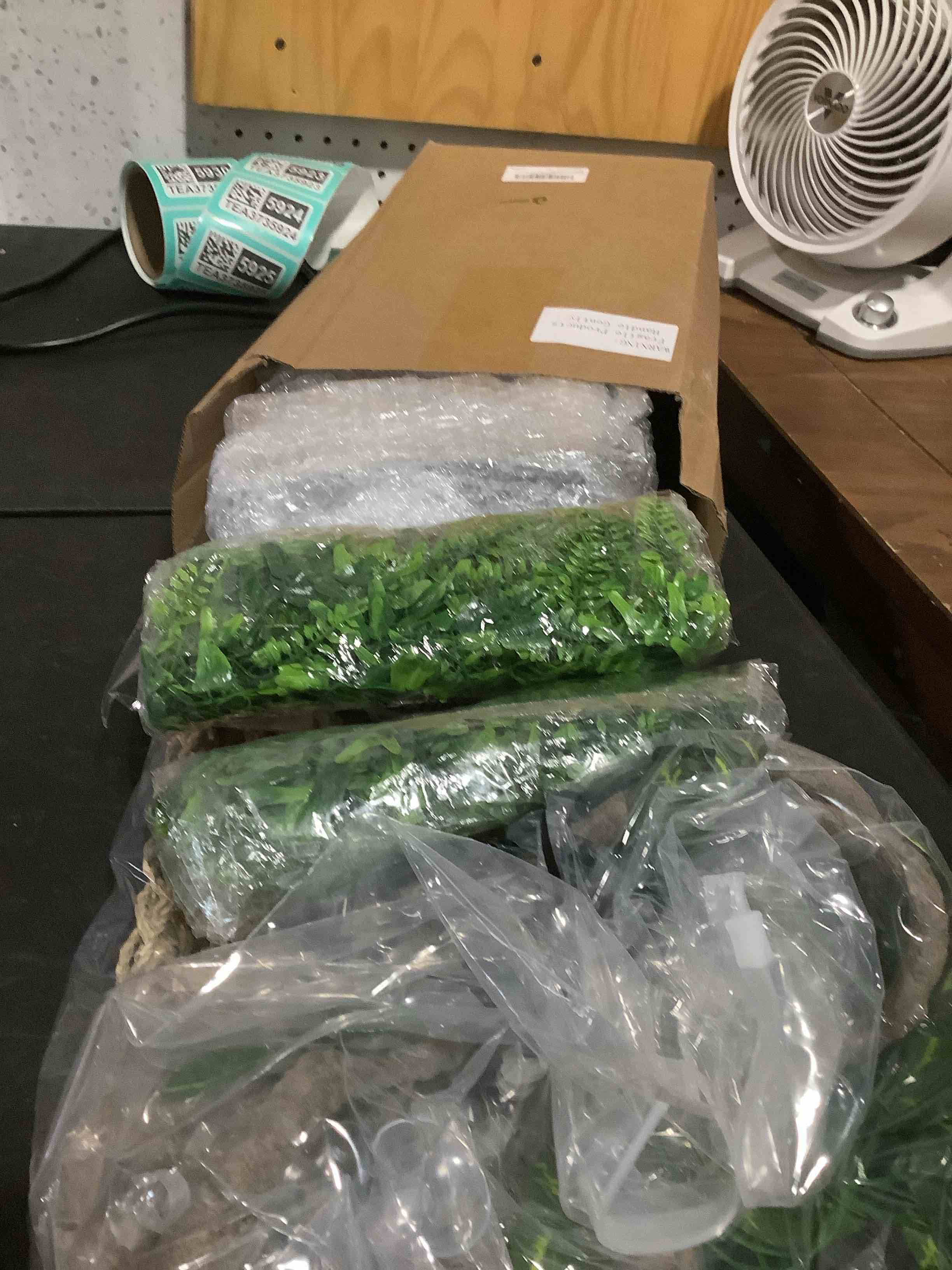 https://s3.amazonaws.com/lotting-images-prod/NKYBargainOutlett/PPE3874880_1776449317586.jpeg