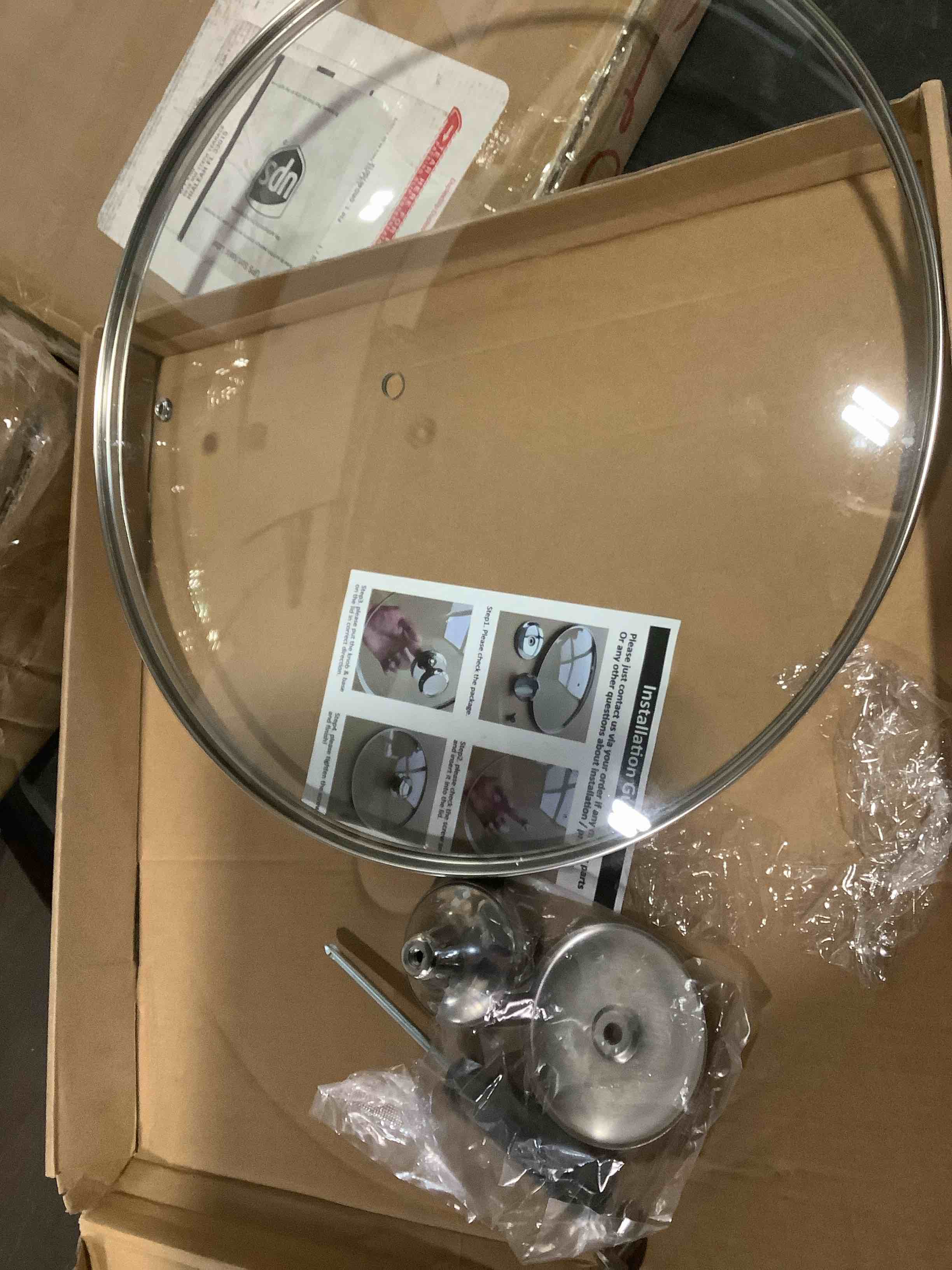 Condition photo showing Good Condition for glass lid for large pots and pans, 13.25 inch / 33.7 cm cover for replacement, clear commercial lid for cookware cooking, frying pans, wok (stainless steel - silvery)