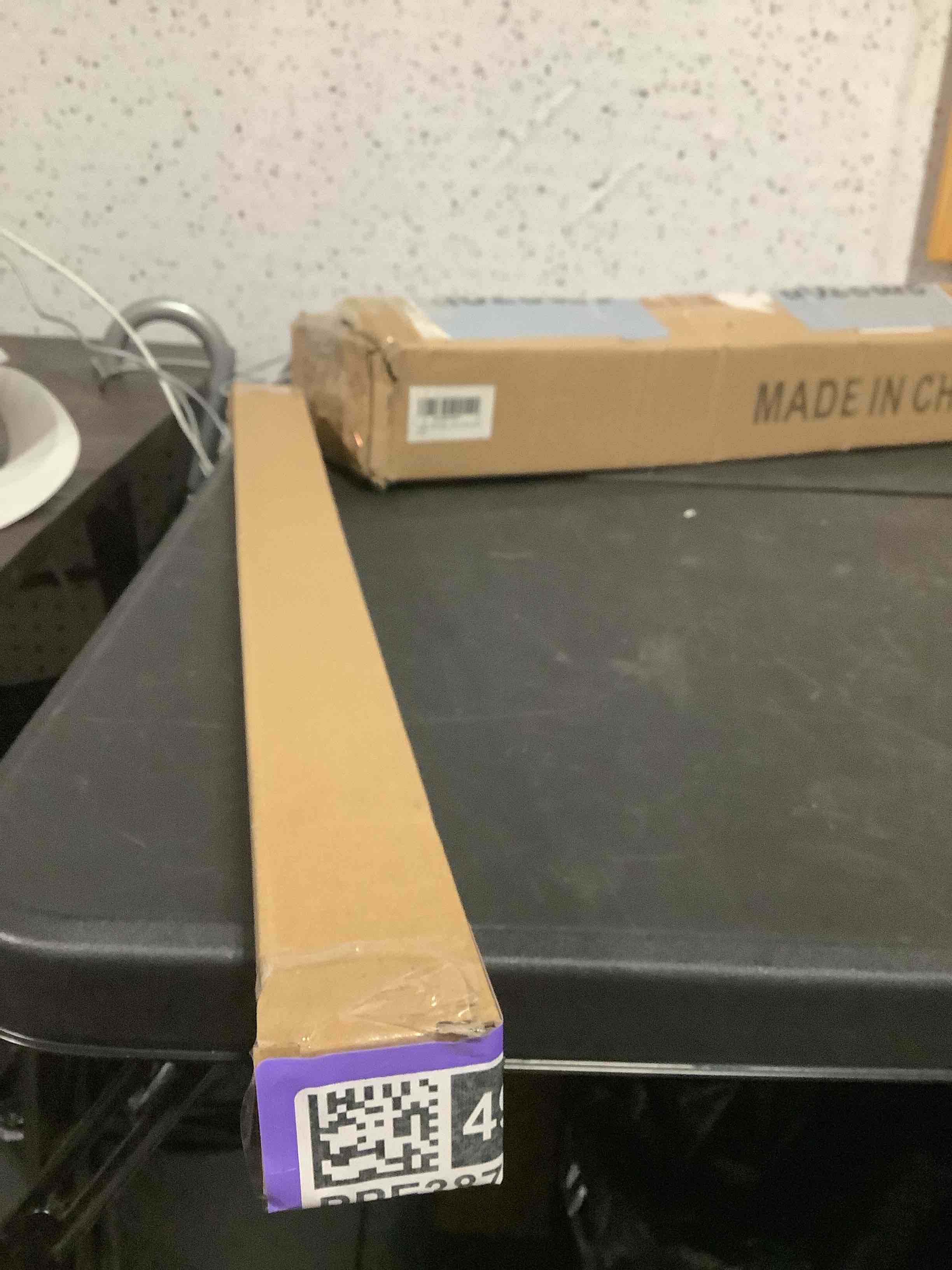 https://s3.amazonaws.com/lotting-images-prod/NKYBargainOutlett/PPE3874945_1776886351071.jpeg