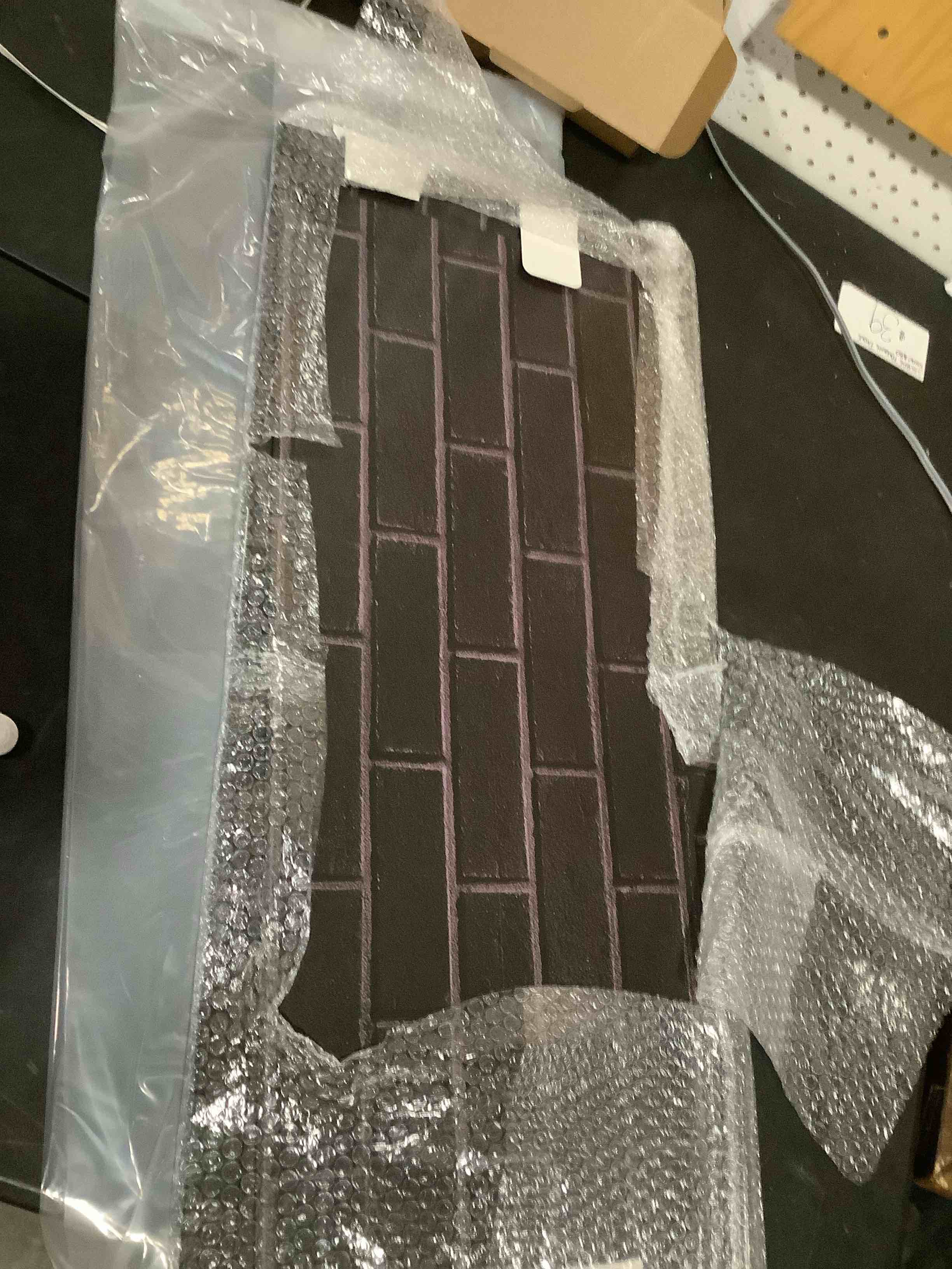 https://s3.amazonaws.com/lotting-images-prod/NKYBargainOutlett/PPE3874989_1777041656171.jpeg