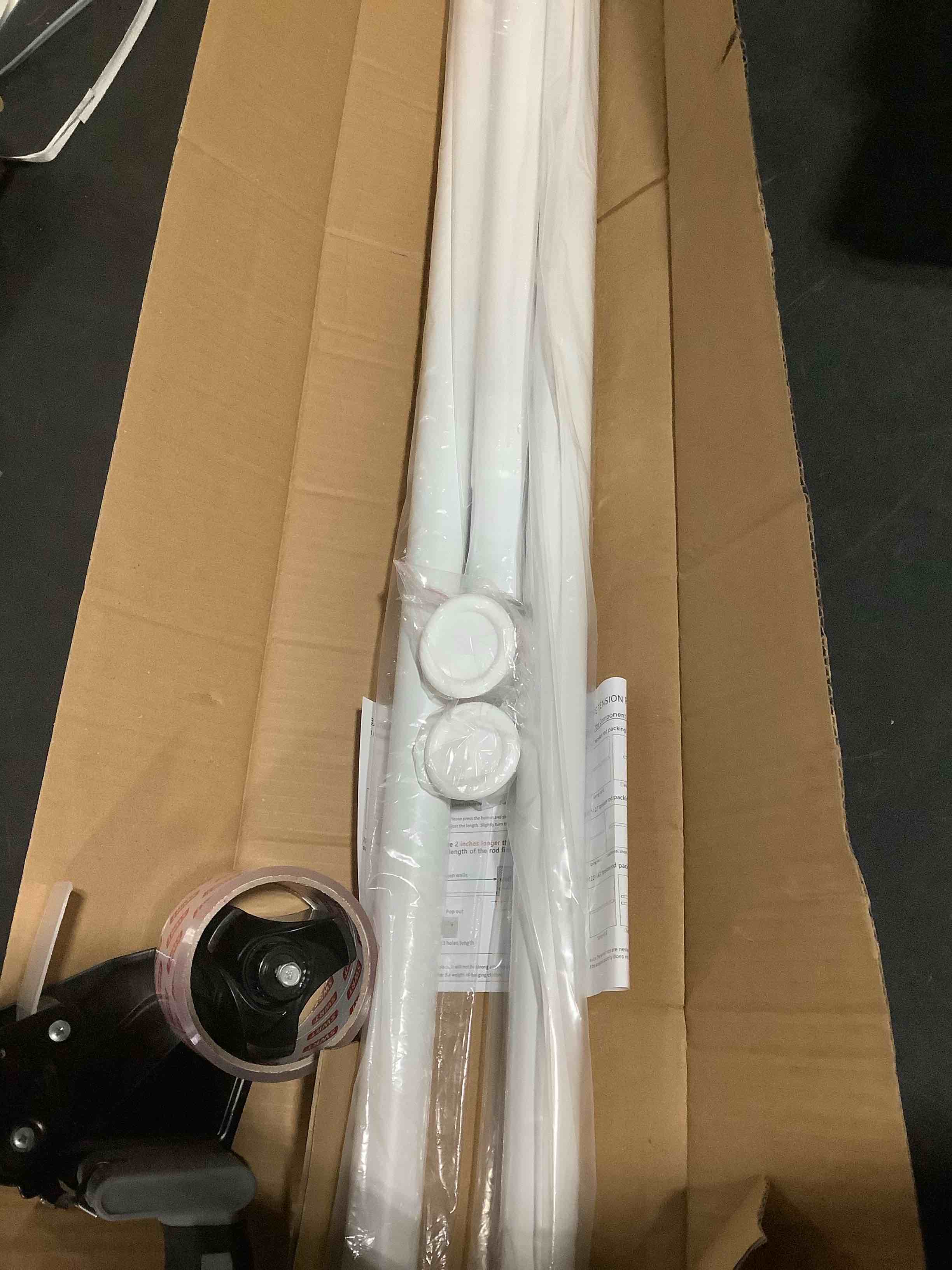 https://s3.amazonaws.com/lotting-images-prod/NKYBargainOutlett/PPE3875010_1777048125585.jpeg