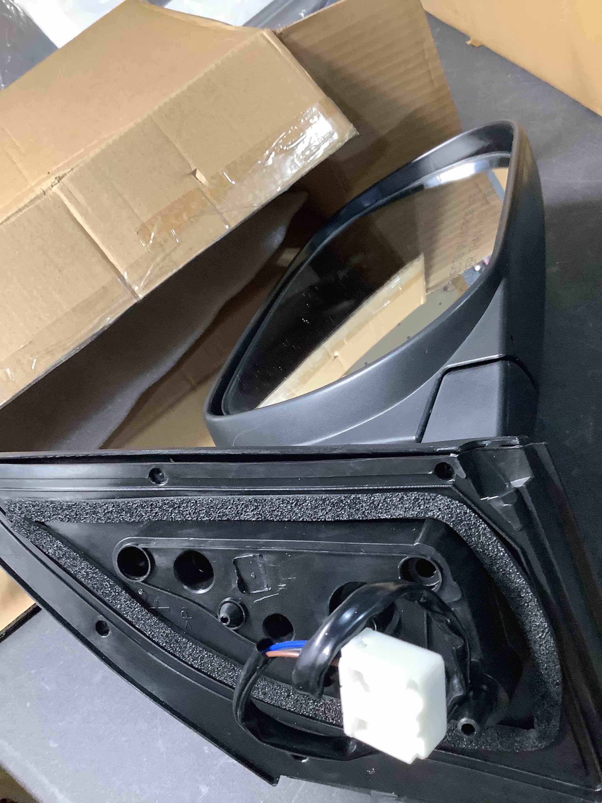 https://s3.amazonaws.com/lotting-images-prod/NKYBargainOutlett/PPE3875075_1777574281630.jpeg