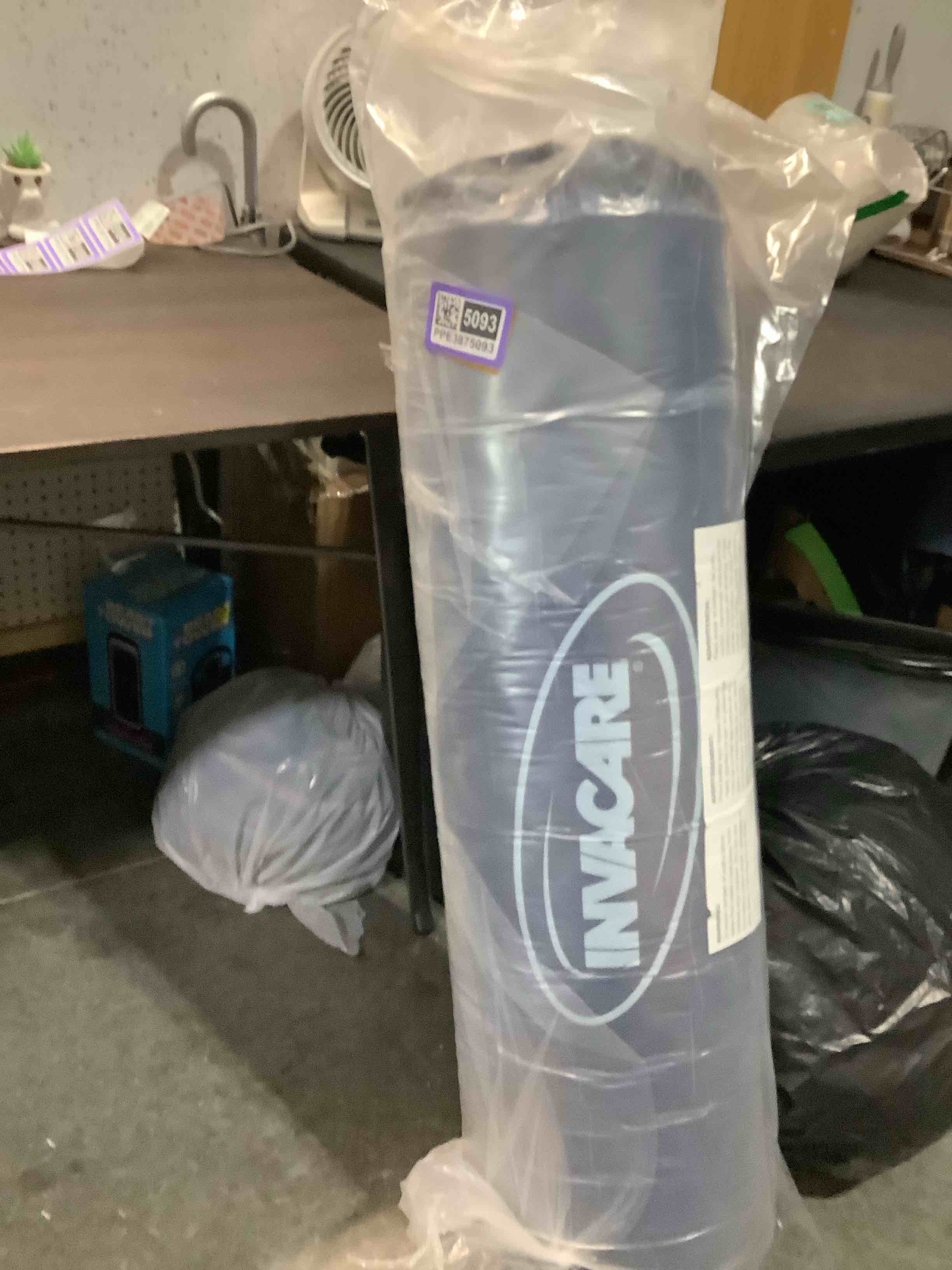https://s3.amazonaws.com/lotting-images-prod/NKYBargainOutlett/PPE3875093_1777663340424.jpeg