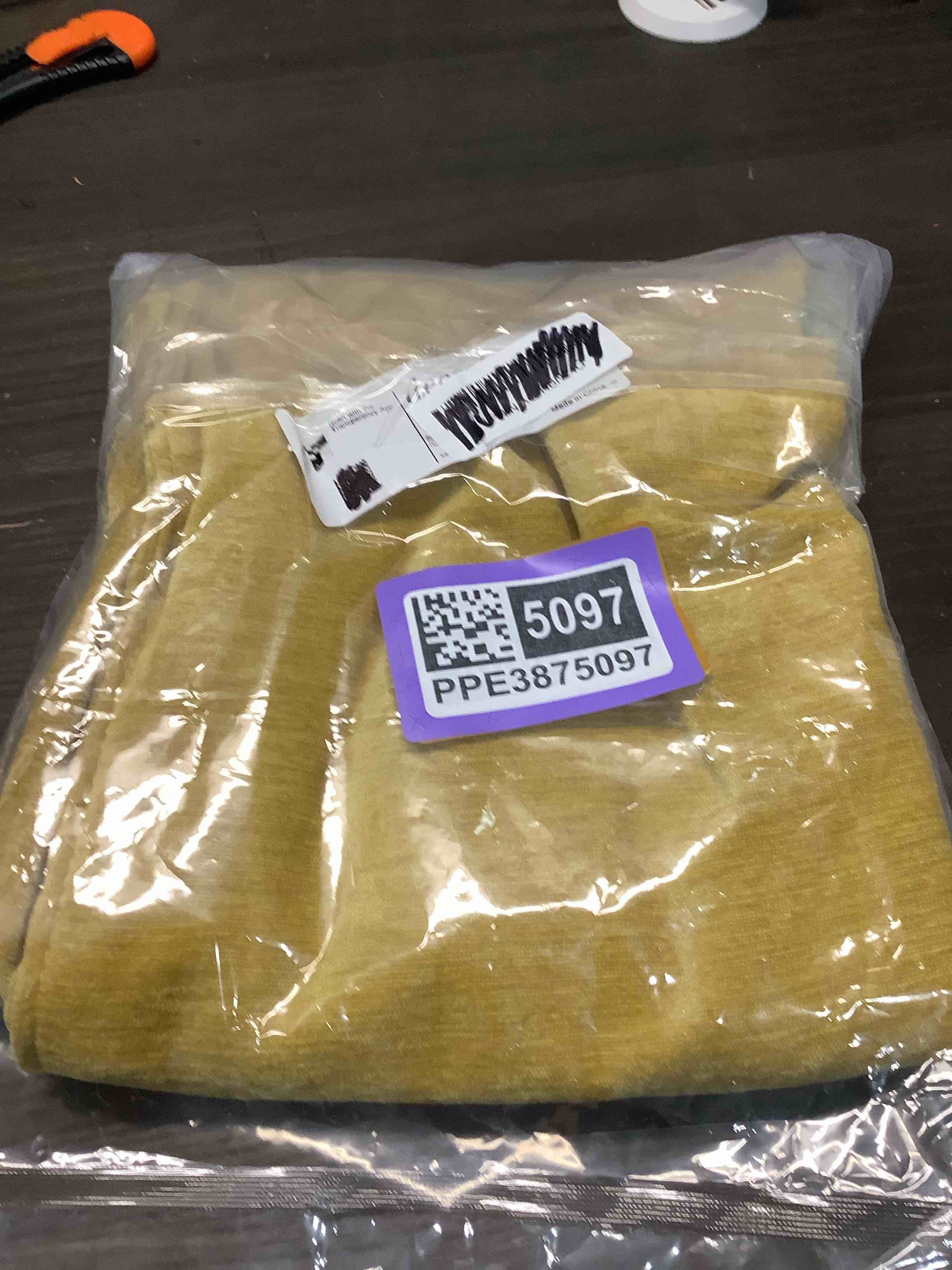 https://s3.amazonaws.com/lotting-images-prod/NKYBargainOutlett/PPE3875097_1777730964280.jpeg