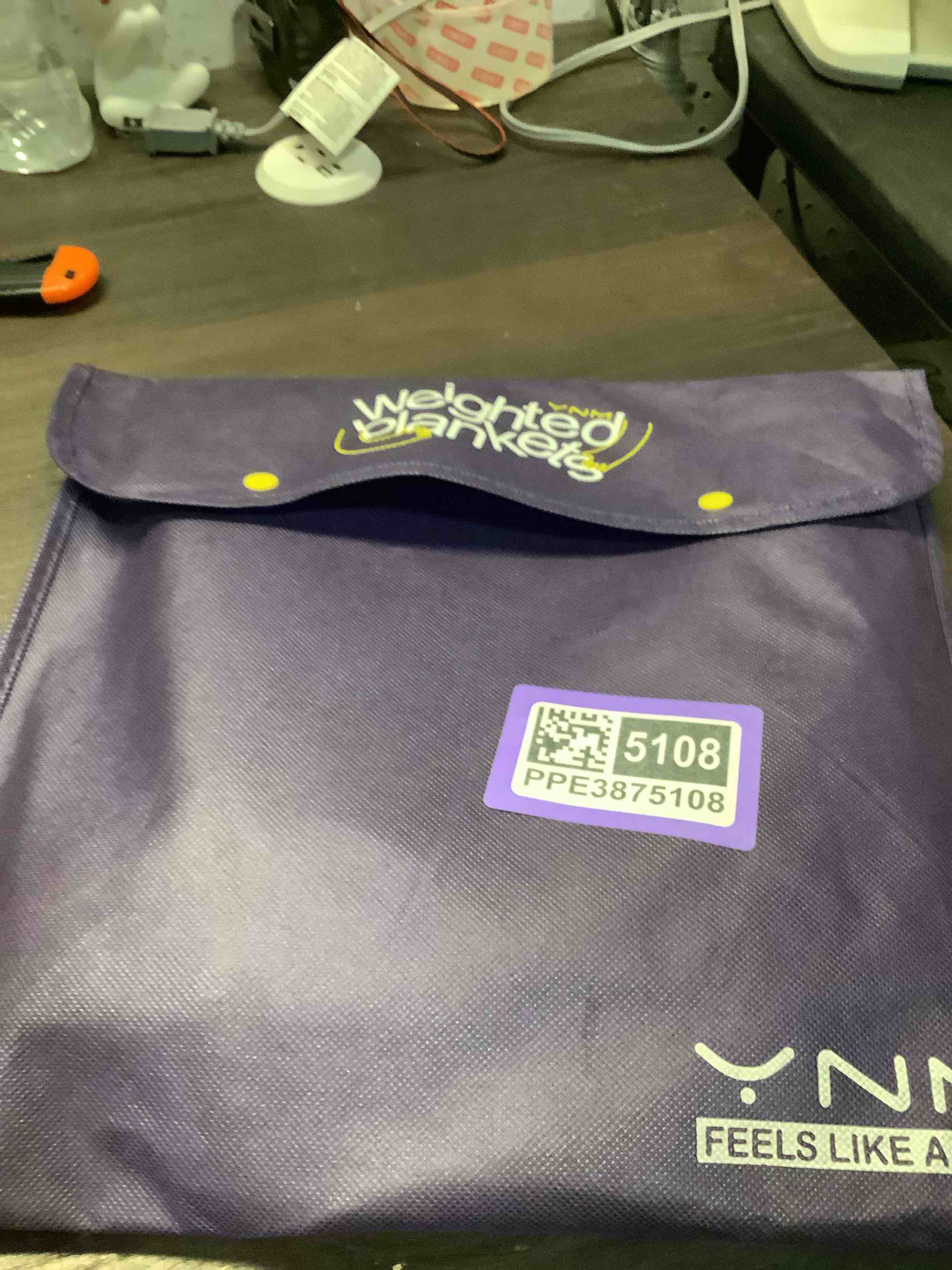 https://s3.amazonaws.com/lotting-images-prod/NKYBargainOutlett/PPE3875108_1777734445313.jpeg