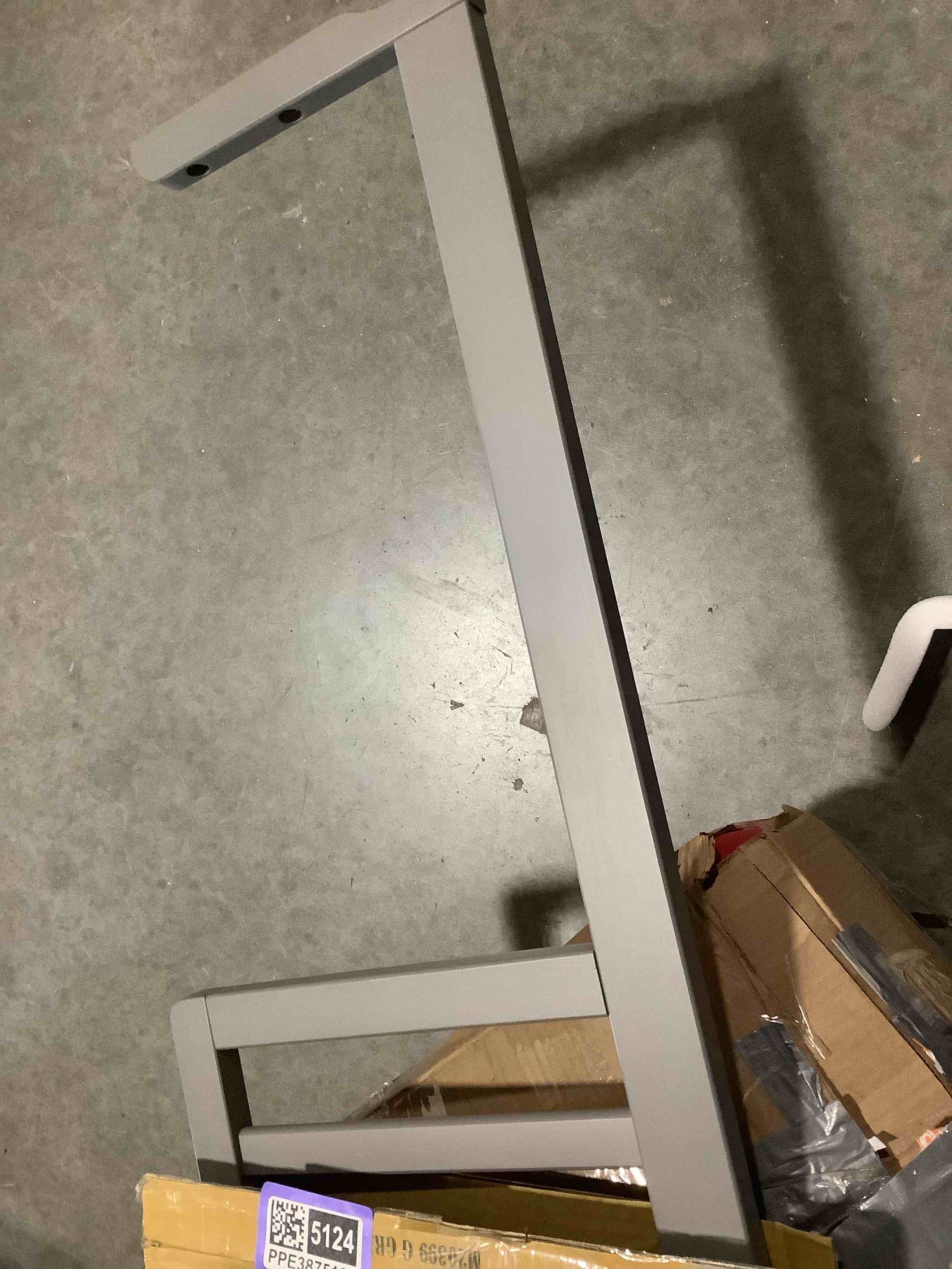 https://s3.amazonaws.com/lotting-images-prod/NKYBargainOutlett/PPE3875124_1777906185656.jpeg