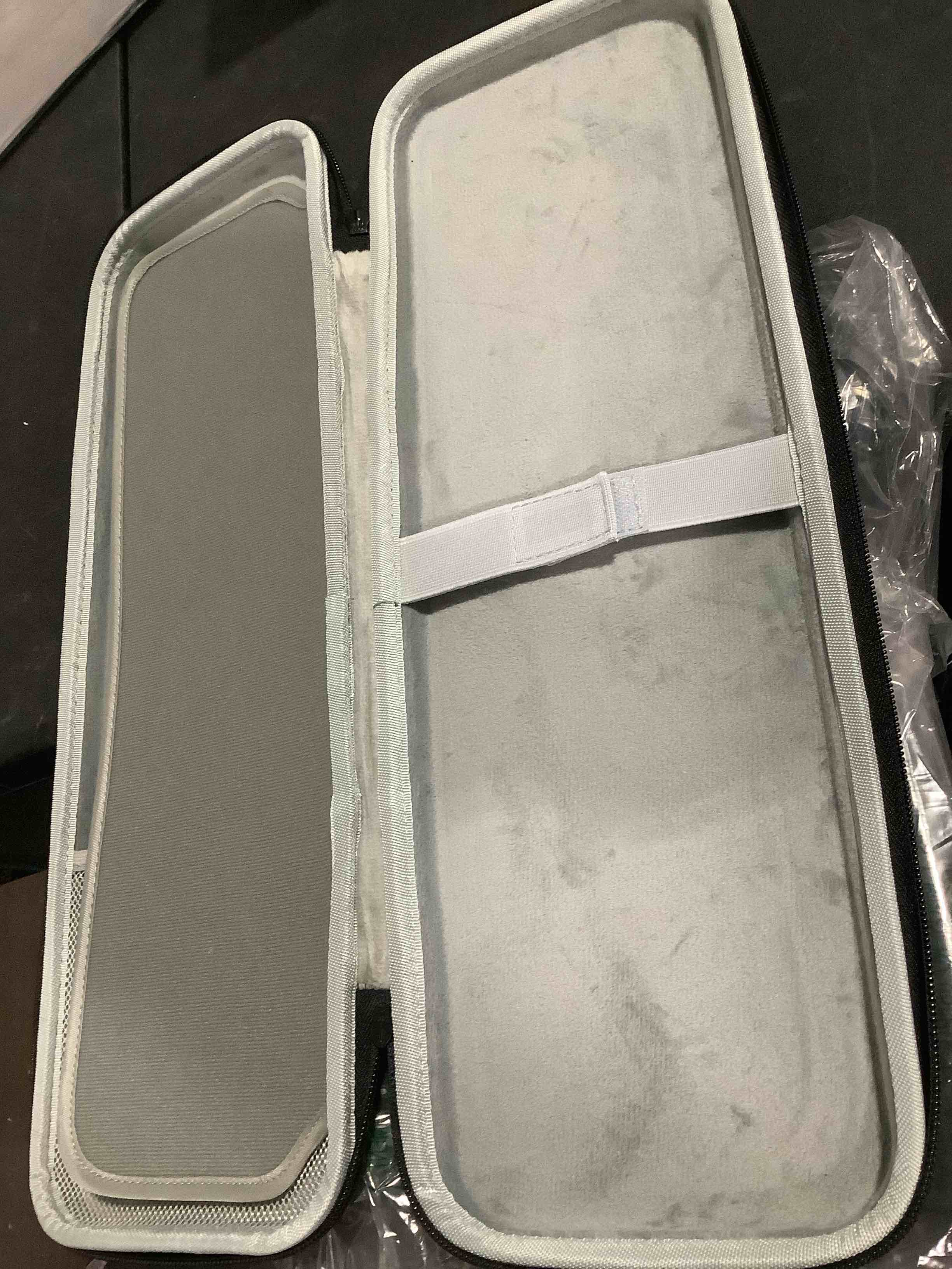 https://s3.amazonaws.com/lotting-images-prod/NKYBargainOutlett/PPE3875129_1777906596769.jpeg