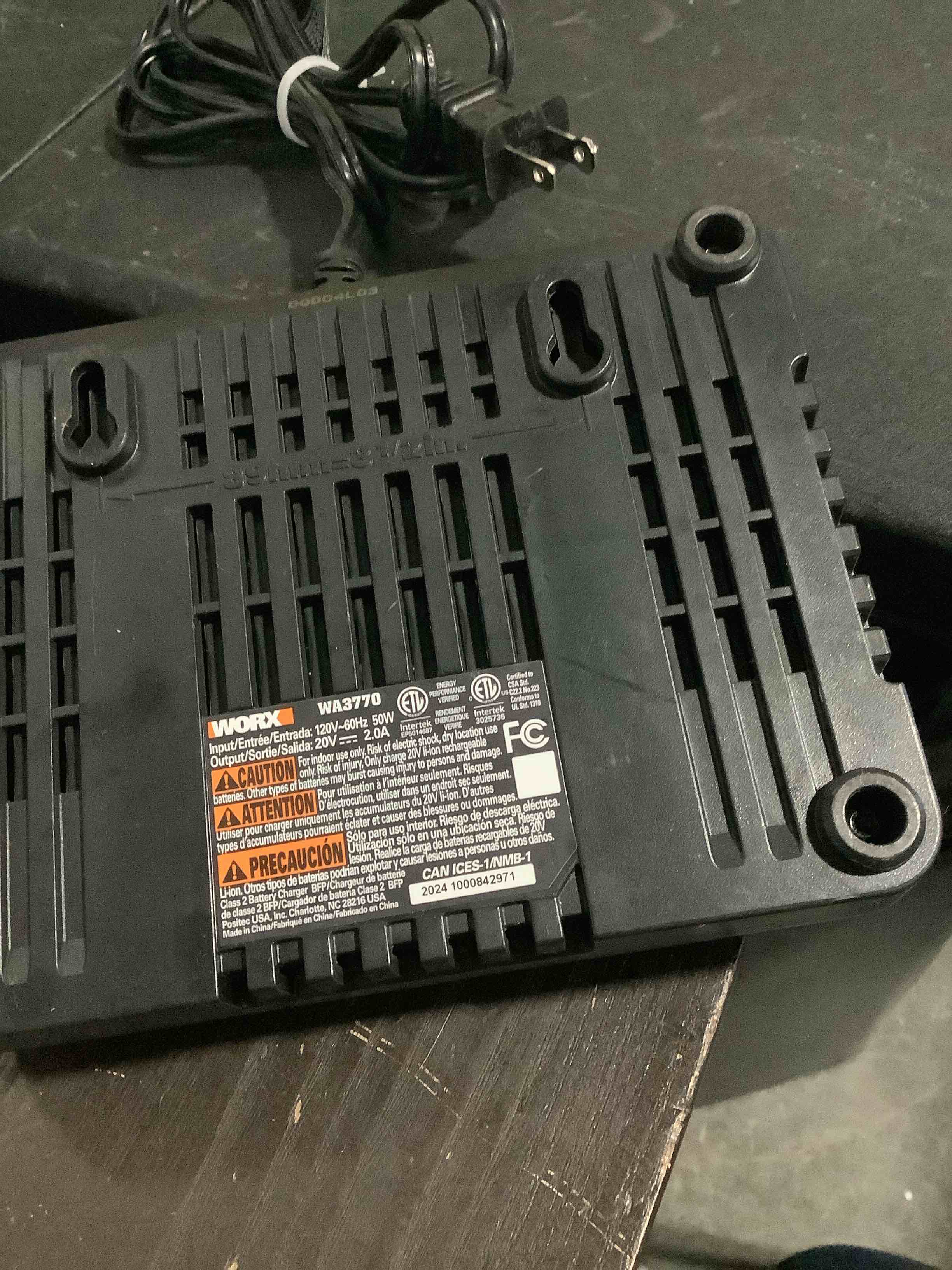 https://s3.amazonaws.com/lotting-images-prod/NKYBargainOutlett/PPE3875194_1778251449278.jpeg