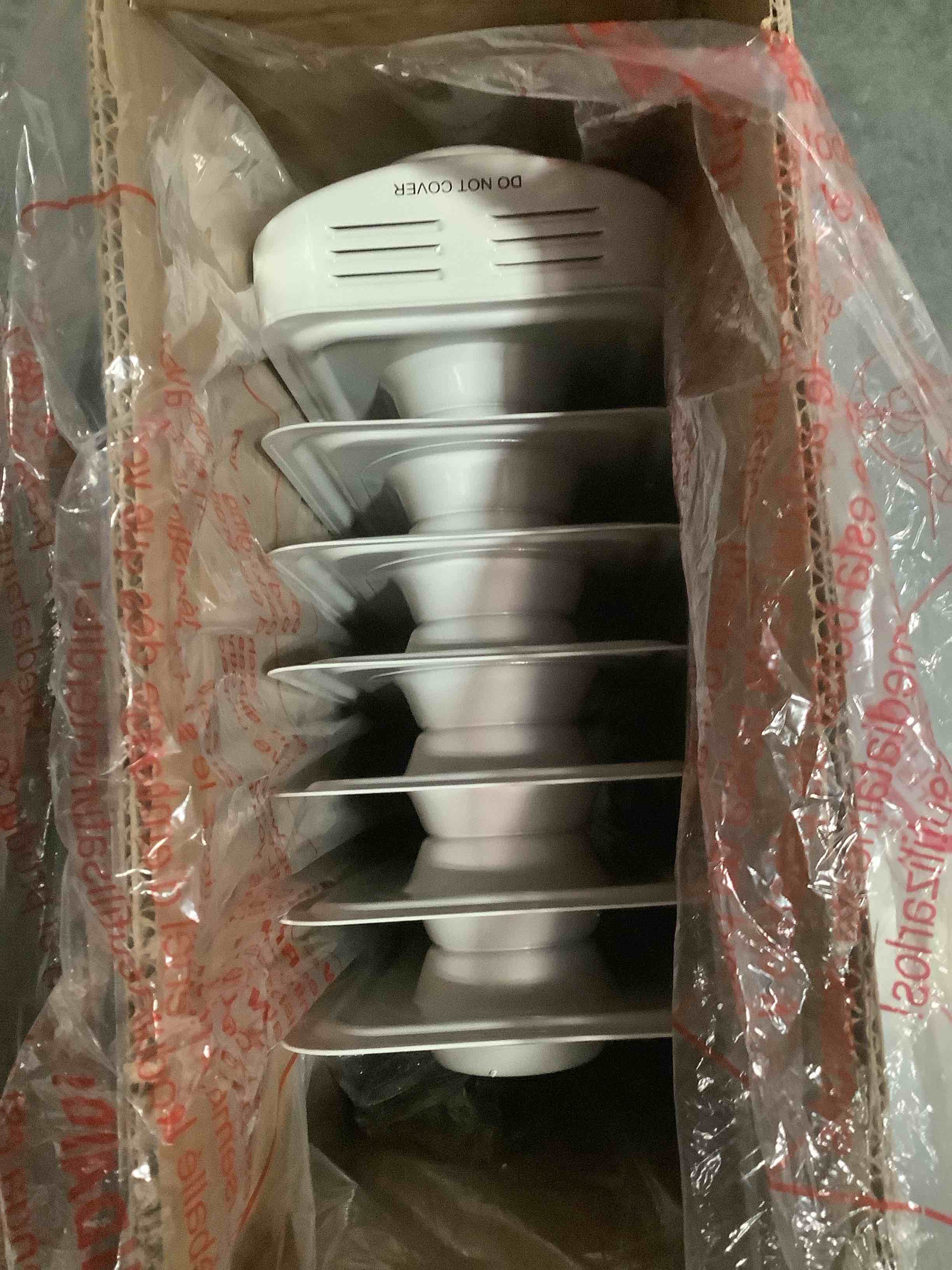 Condition photo showing Good Condition for PELONIS Radiator Heater for Large Space, Electric Oil Filled Radiator, Dual Knobs, 1500W, Quiet Space Heater, 3 Modes, Tip-over Protection Classic White