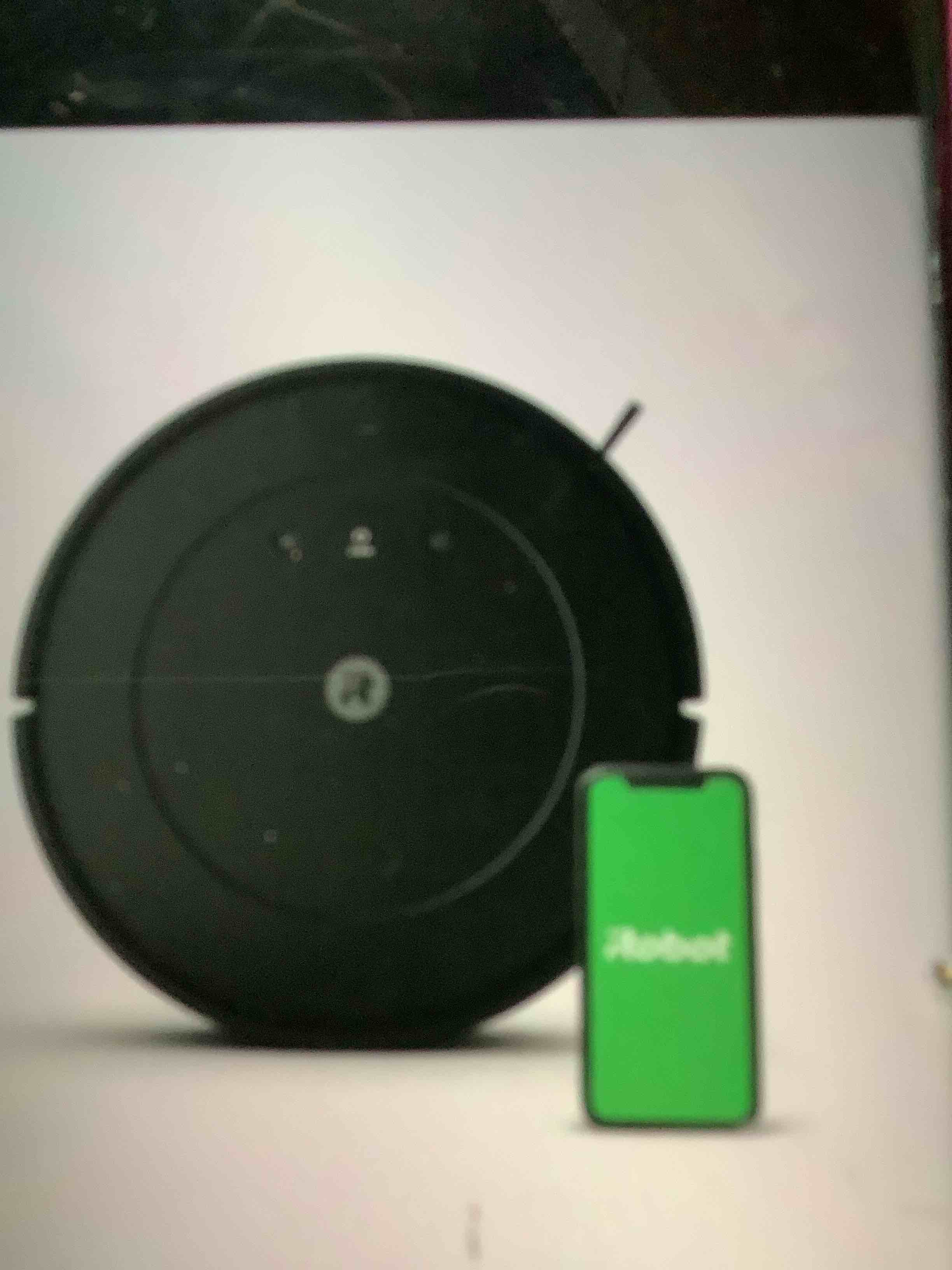 roomba essential robot rvg-y1