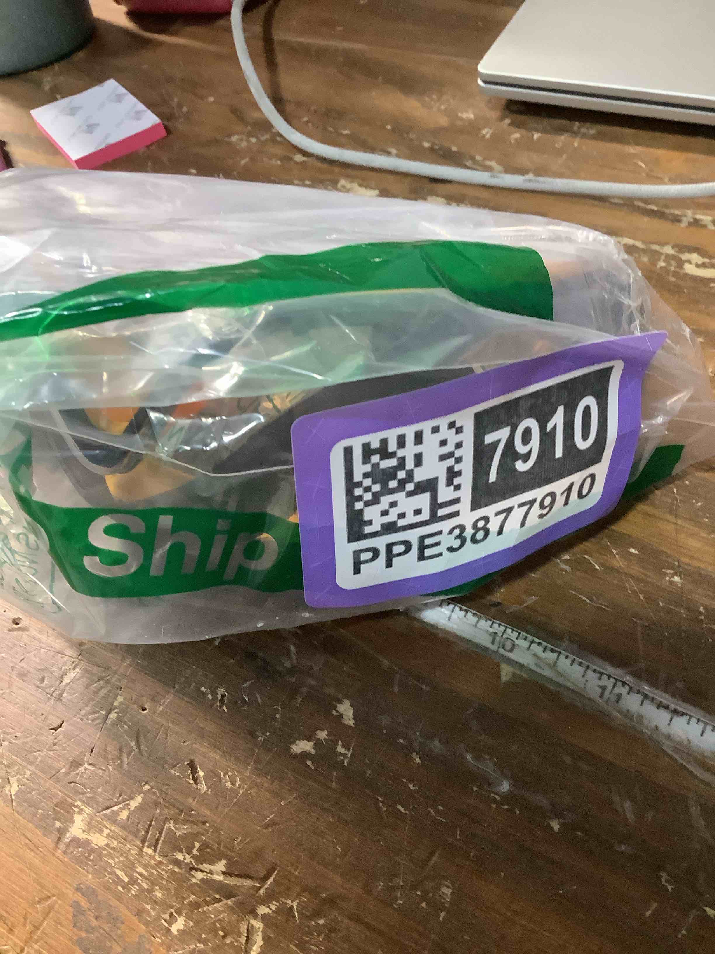 https://s3.amazonaws.com/lotting-images-prod/NKYBargainOutlett/PPE3877910_1776192881329.jpeg