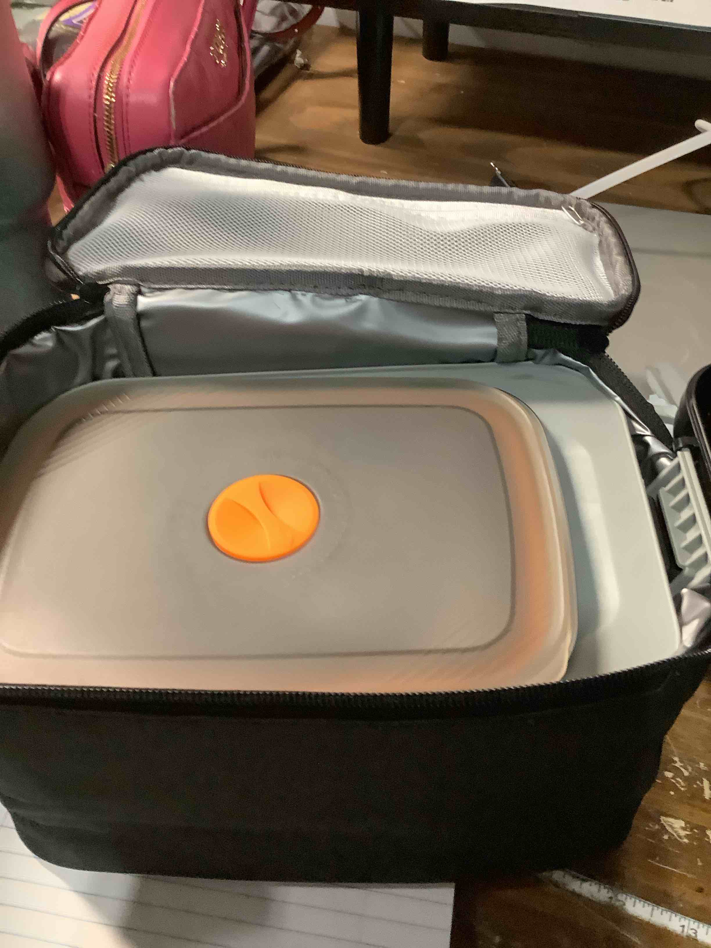Condition photo showing Good Condition for cordless heated lunch box, smart timer automatic heating food warmer for adults, 5.5-cup portable electric lunch container with handheld insulated bag black