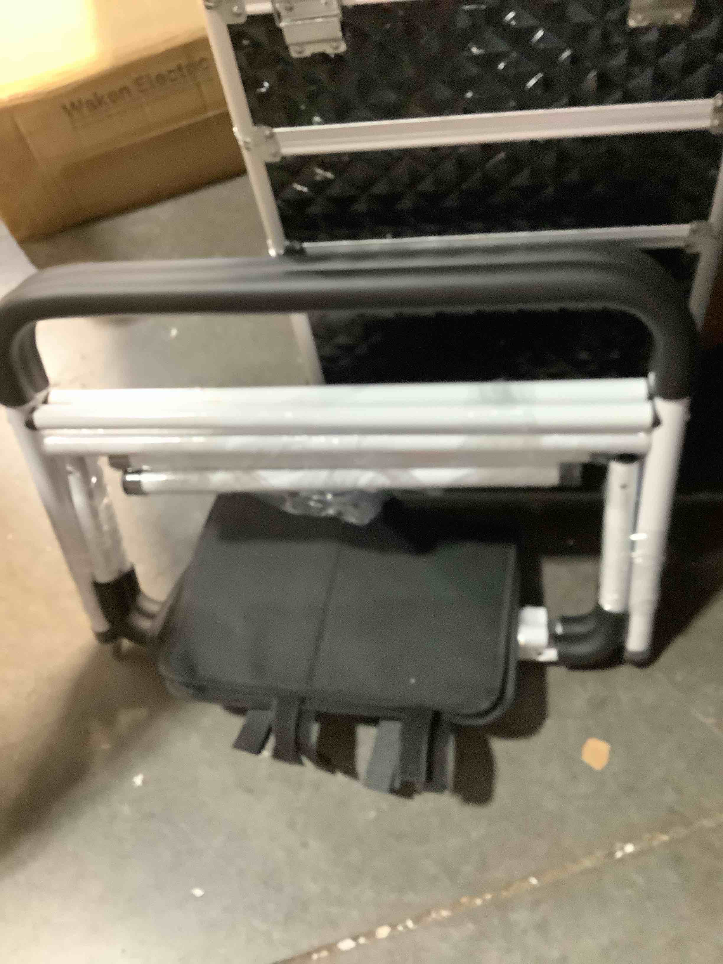 Condition photo showing Good Condition for hopelight adjustable bed rail support handle with storage pouch, white and black, height assist safety guard, adjustable bed assist rails for seniors & patients - fits all beds, tool-free assembly