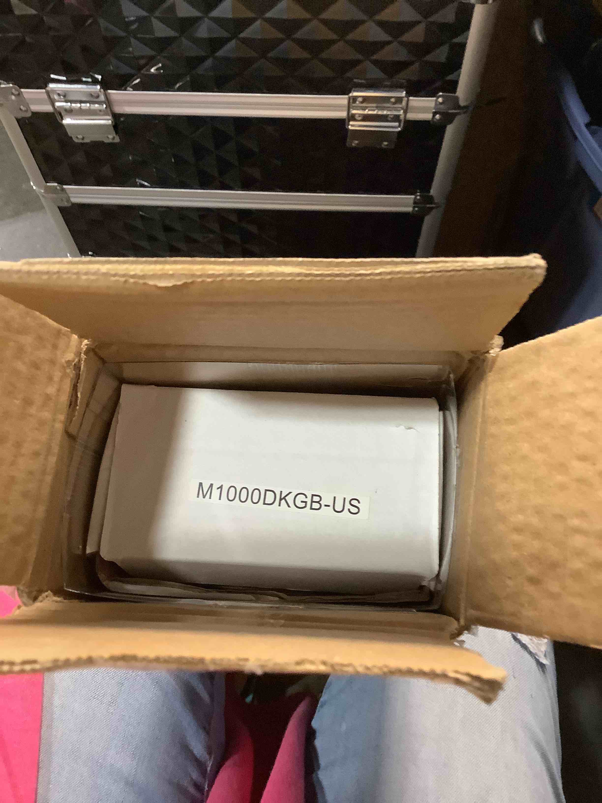 https://s3.amazonaws.com/lotting-images-prod/NKYBargainOutlett/PPE3877939_1777401450947.jpeg