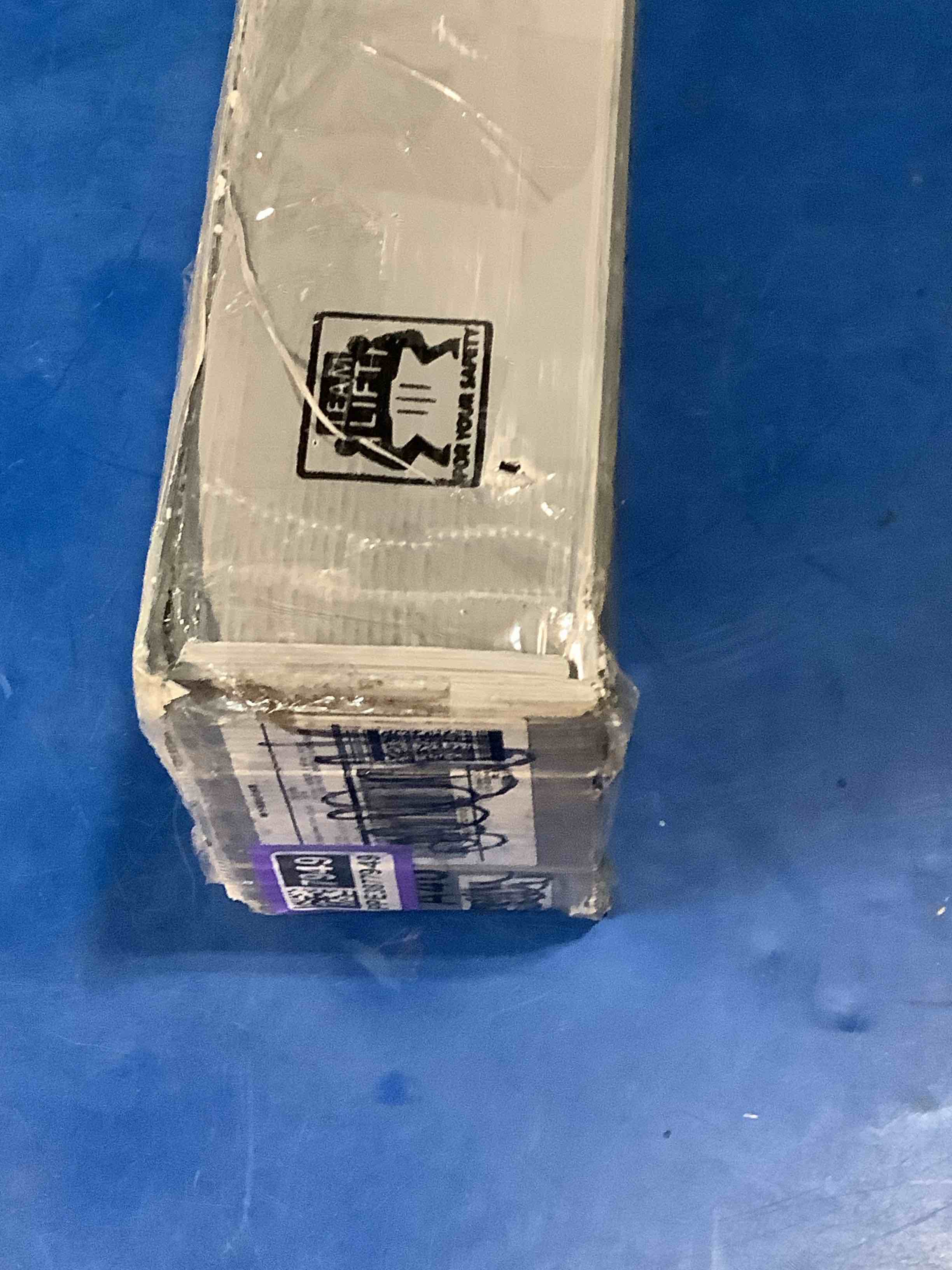 https://s3.amazonaws.com/lotting-images-prod/NKYBargainOutlett/PPE3877950_1777558493596.jpeg