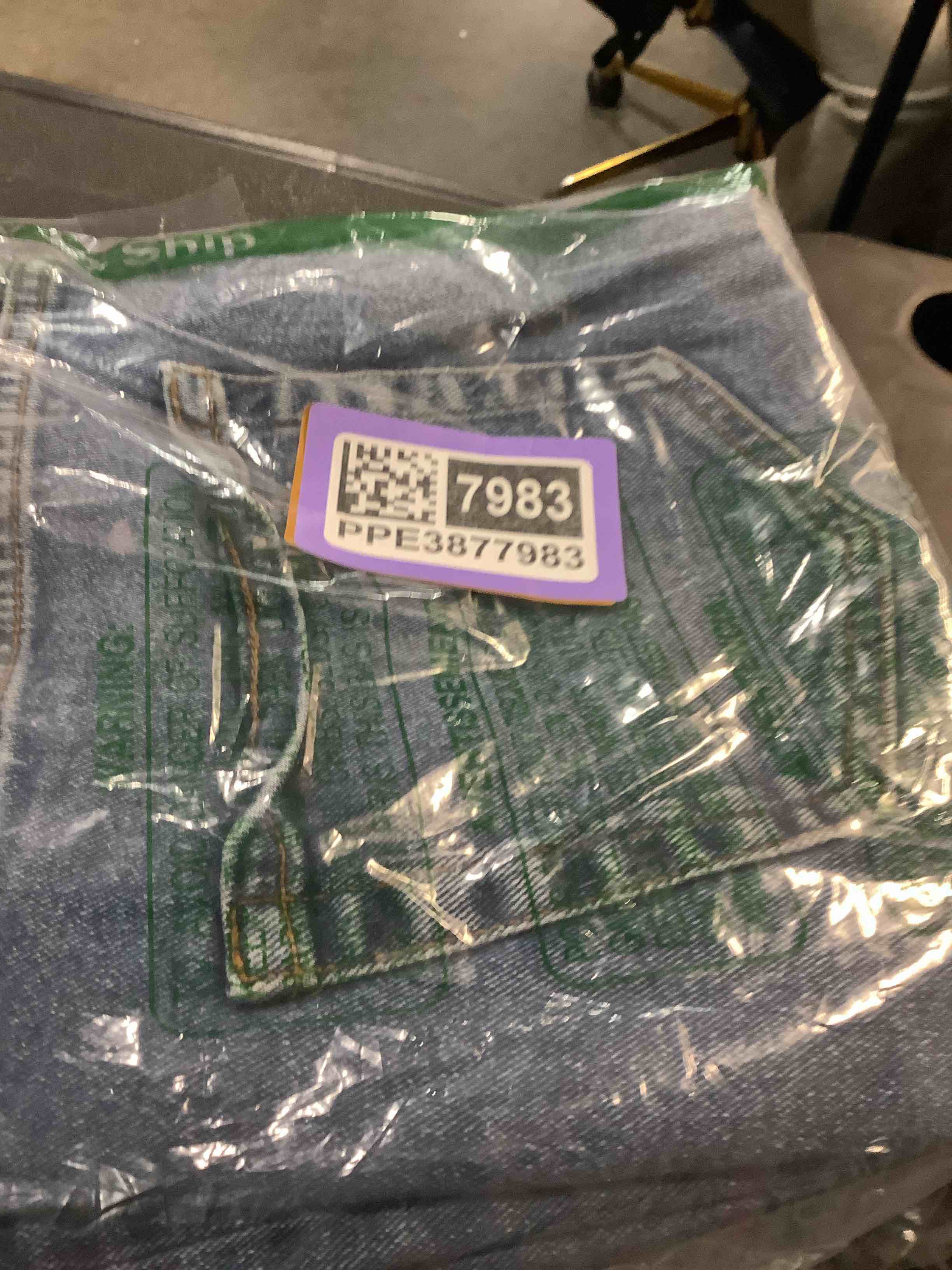 https://s3.amazonaws.com/lotting-images-prod/NKYBargainOutlett/PPE3877983_1777662573551.jpeg