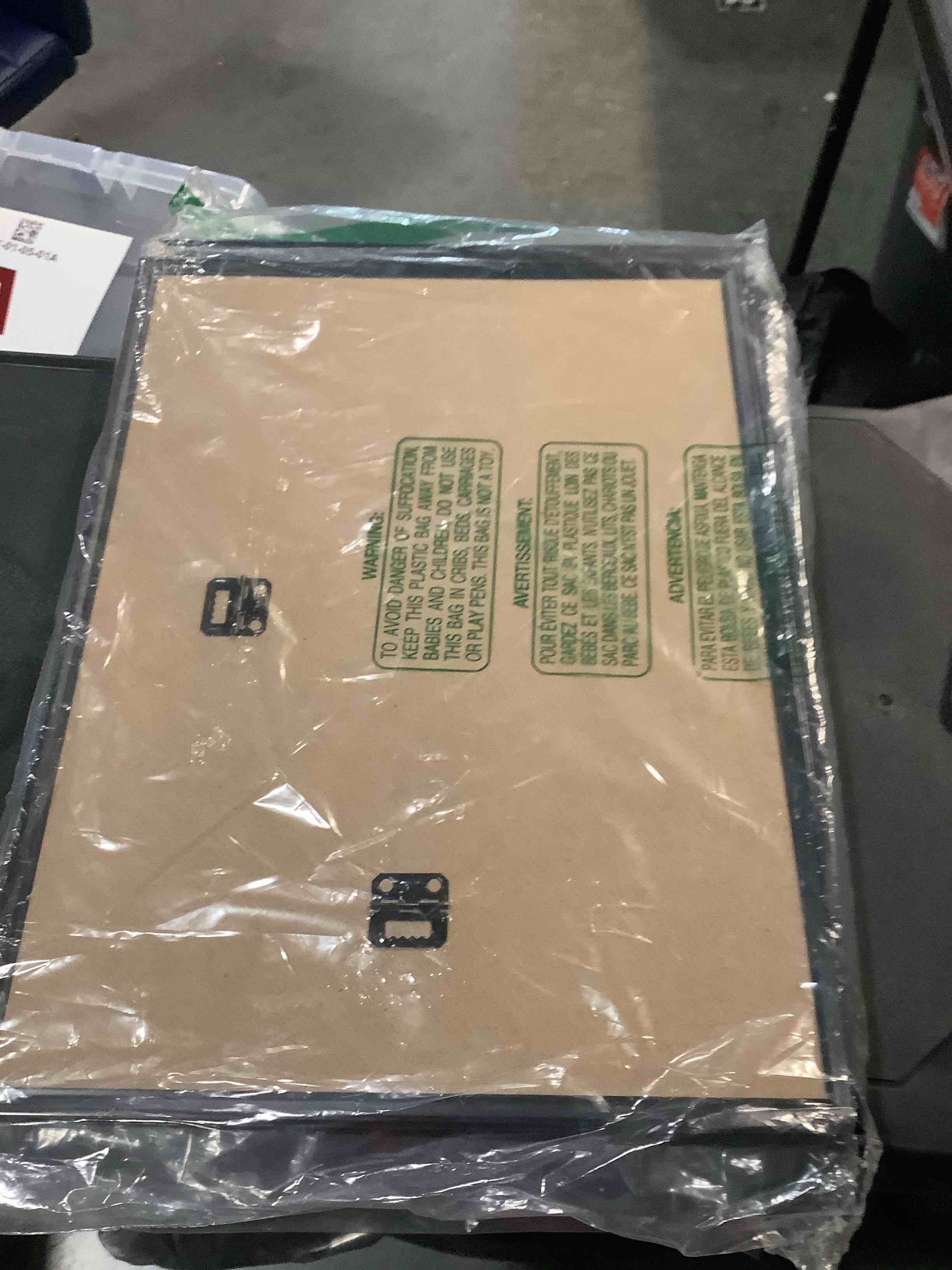 https://s3.amazonaws.com/lotting-images-prod/NKYBargainOutlett/PPE3877992_1777666860546.jpeg