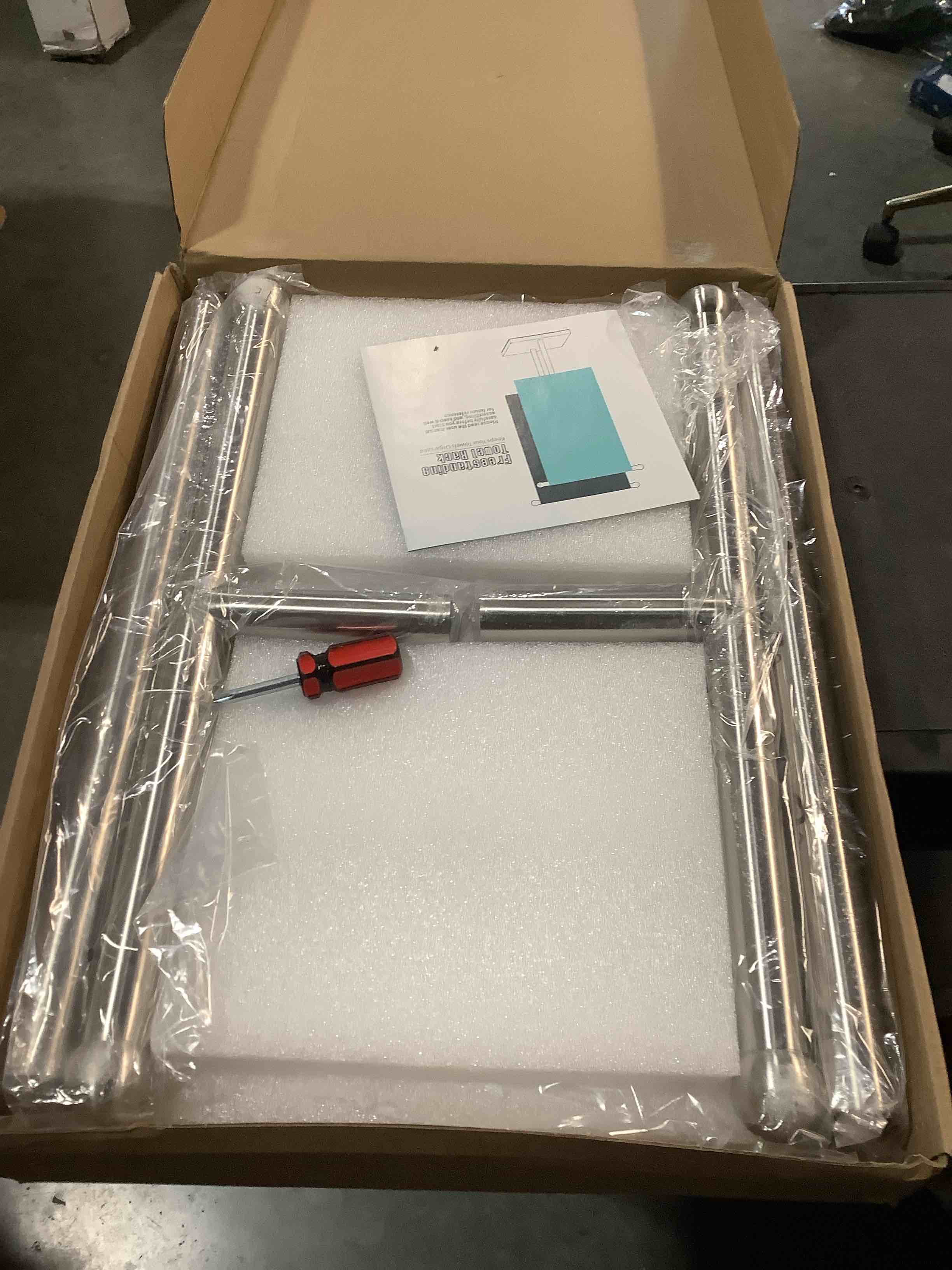 https://s3.amazonaws.com/lotting-images-prod/NKYBargainOutlett/PPE3878015_1777732780112.jpeg