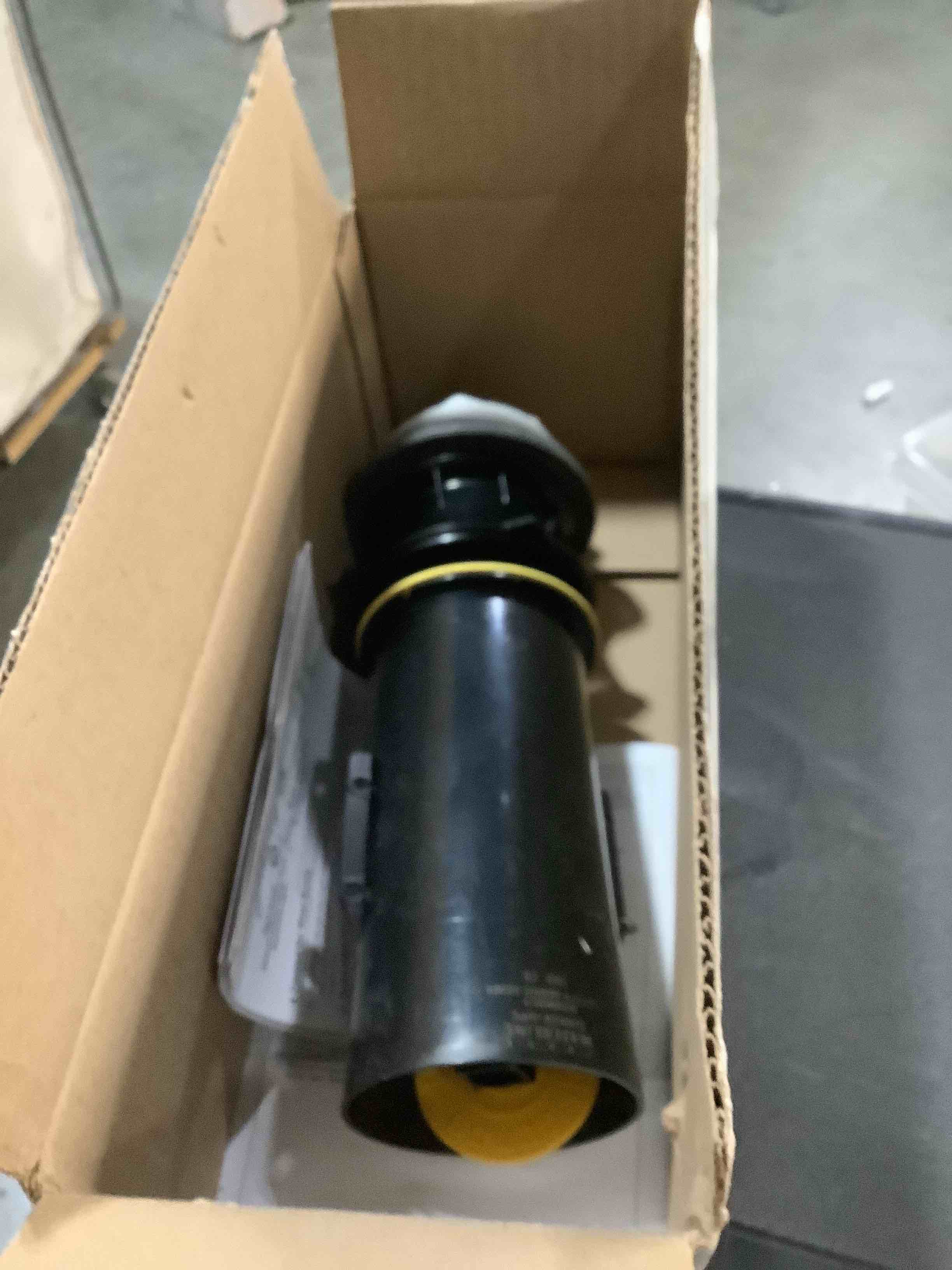 https://s3.amazonaws.com/lotting-images-prod/NKYBargainOutlett/PPE3878041_1777741941121.jpeg