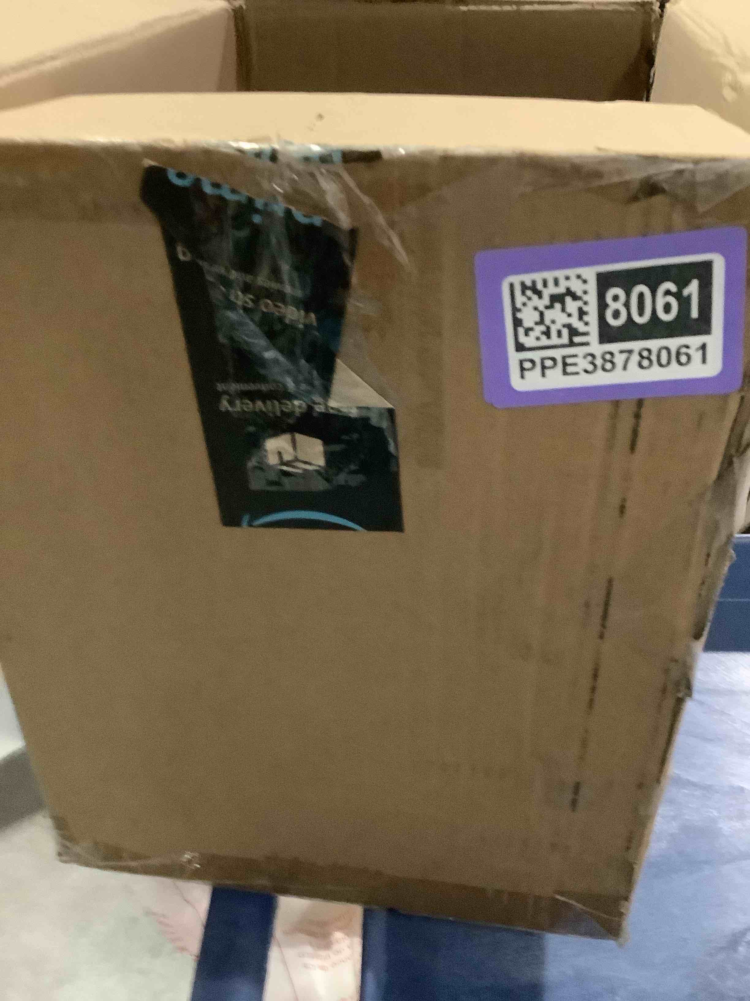 https://s3.amazonaws.com/lotting-images-prod/NKYBargainOutlett/PPE3878061_1778000520565.jpeg