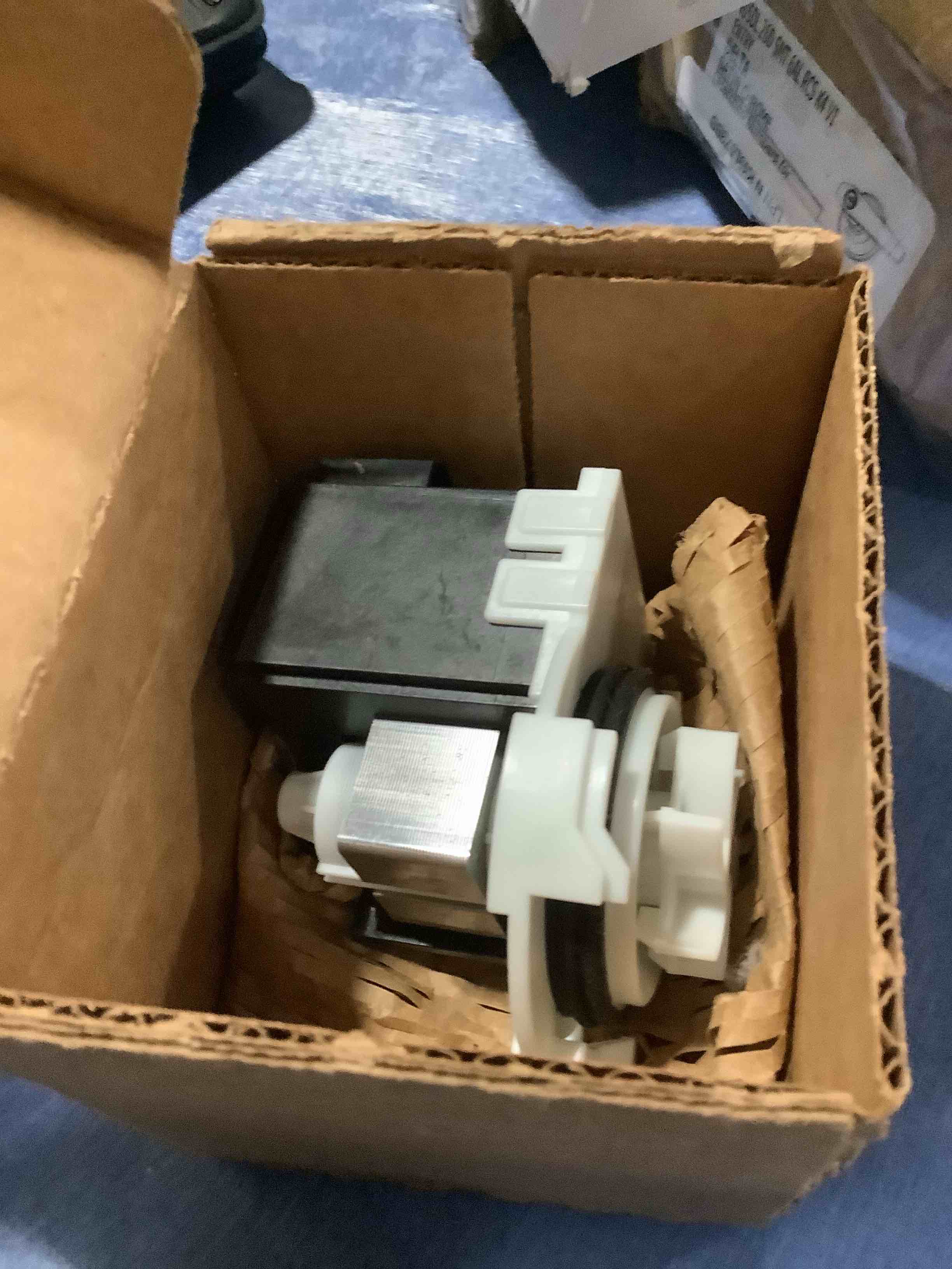 Condition photo showing Good Condition for ge wd19x25461 dishwasher drain pump (replaces: wd19x26143)