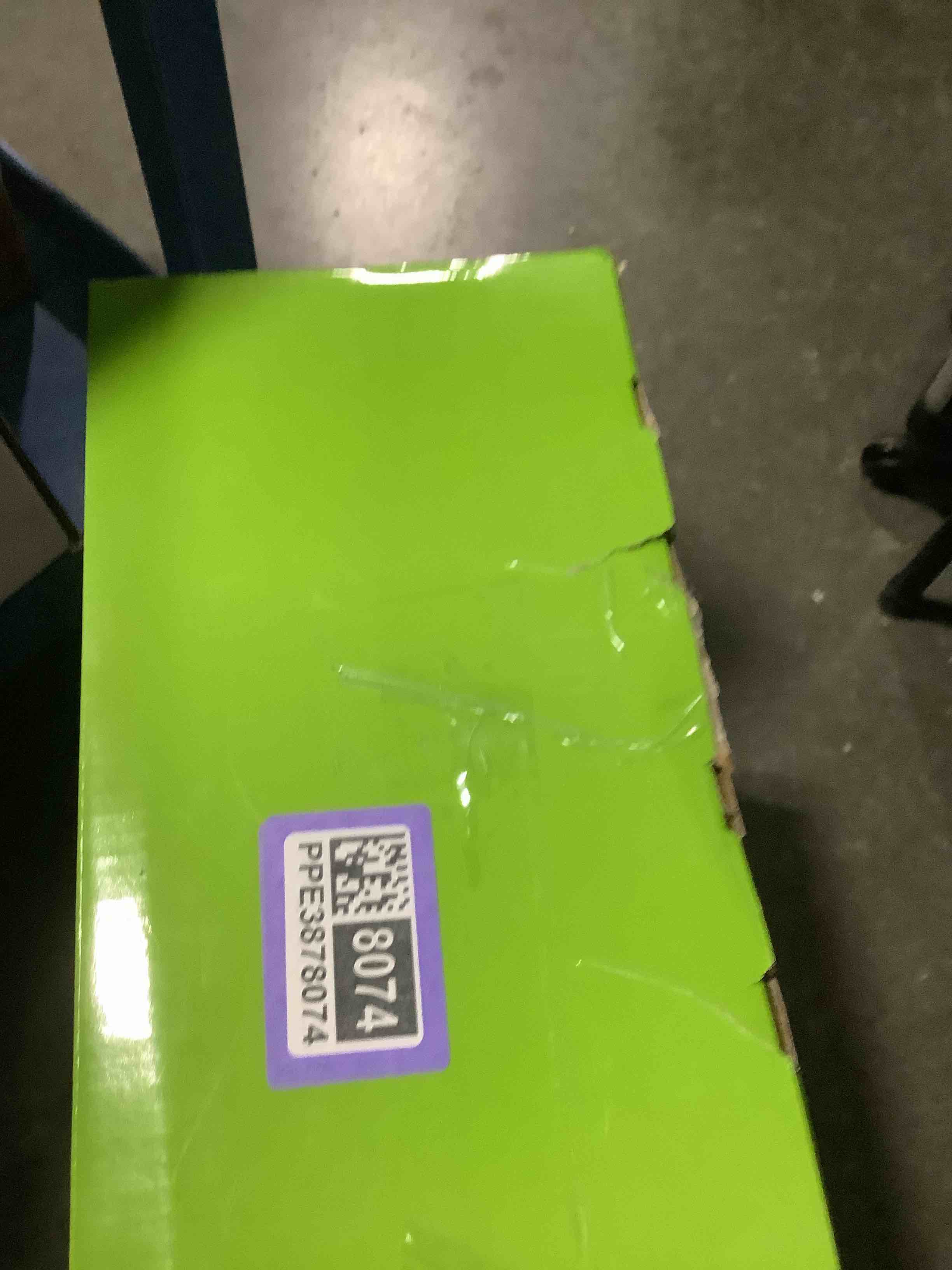 https://s3.amazonaws.com/lotting-images-prod/NKYBargainOutlett/PPE3878074_1778003524592.jpeg
