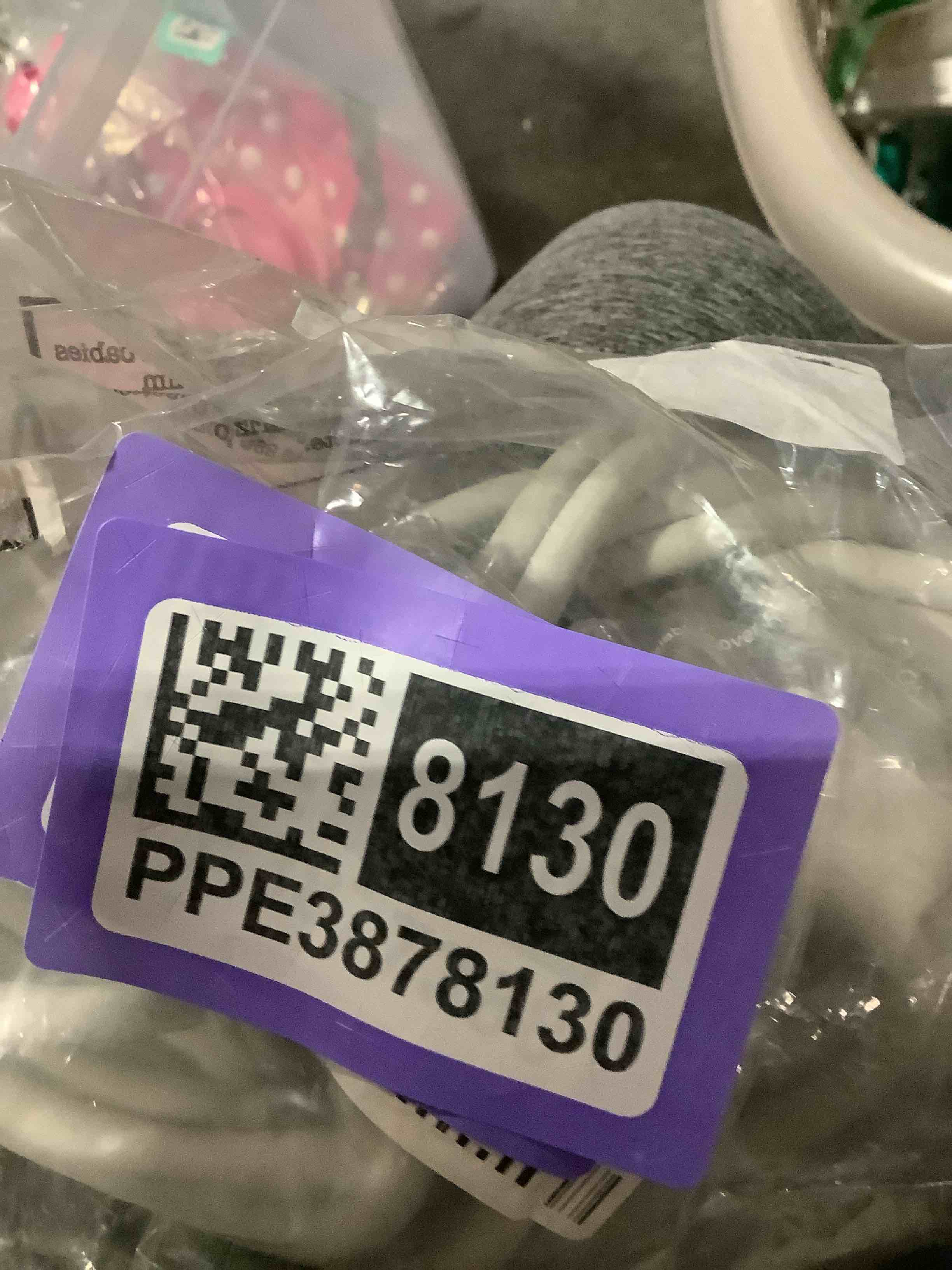 https://s3.amazonaws.com/lotting-images-prod/NKYBargainOutlett/PPE3878130_1778085030469.jpeg