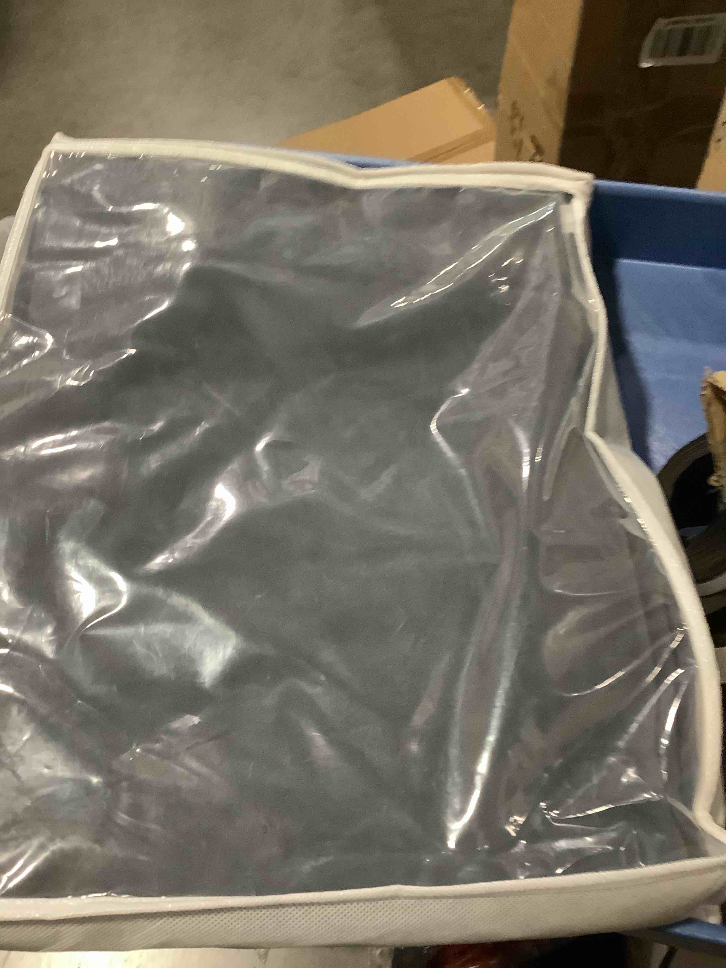 https://s3.amazonaws.com/lotting-images-prod/NKYBargainOutlett/PPE3878146_1778163996163.jpeg