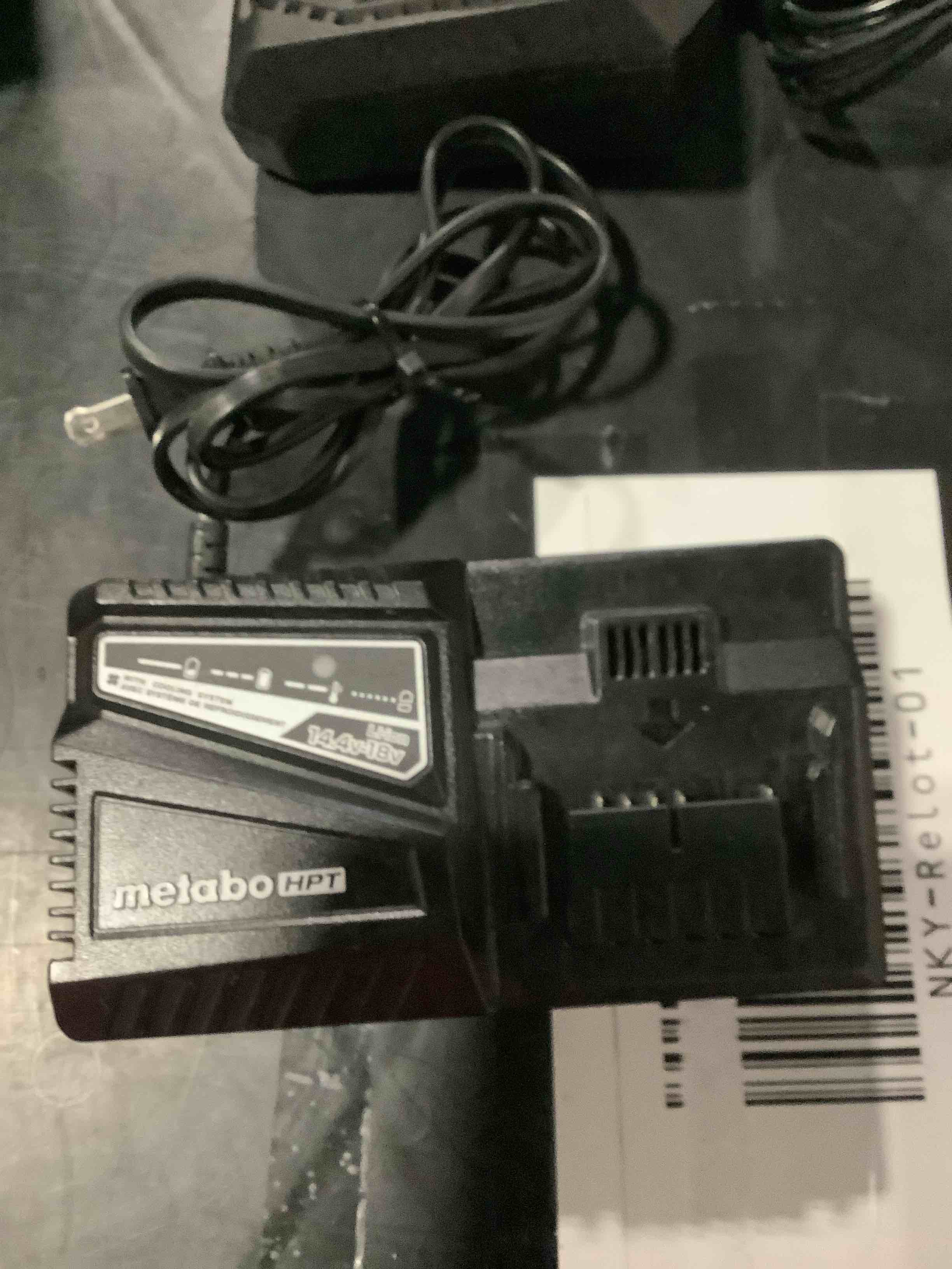 https://s3.amazonaws.com/lotting-images-prod/NKYBargainOutlett/PPE3878220_1778253079143.jpeg
