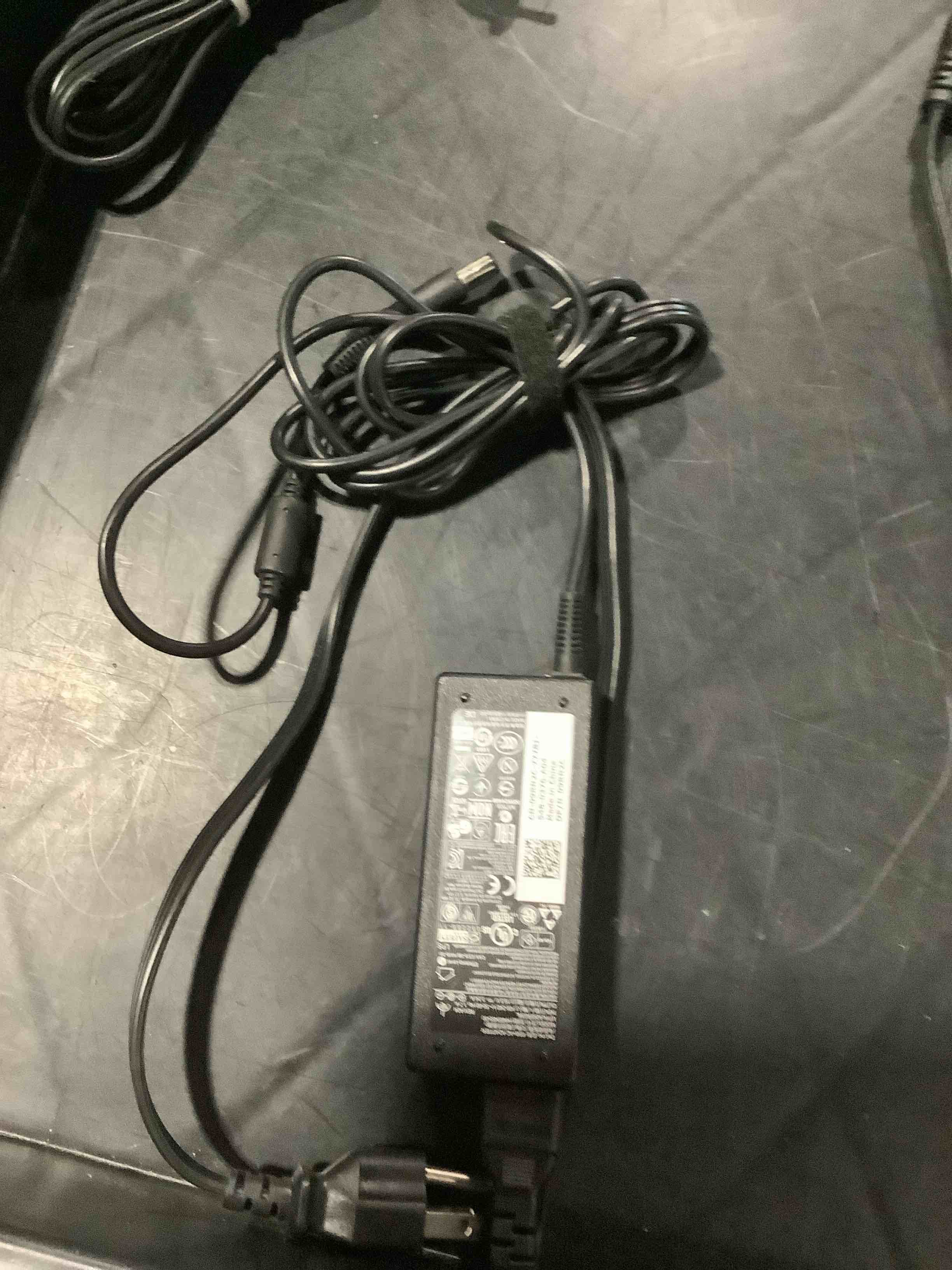 Condition photo showing As Is for ac/dc adapter for dell cn-09rn2c-75661 cn-09rn2c-75661-2aj-04 qk-a00 laptop notebook pc power supply cord cable ps battery charger mains psu
