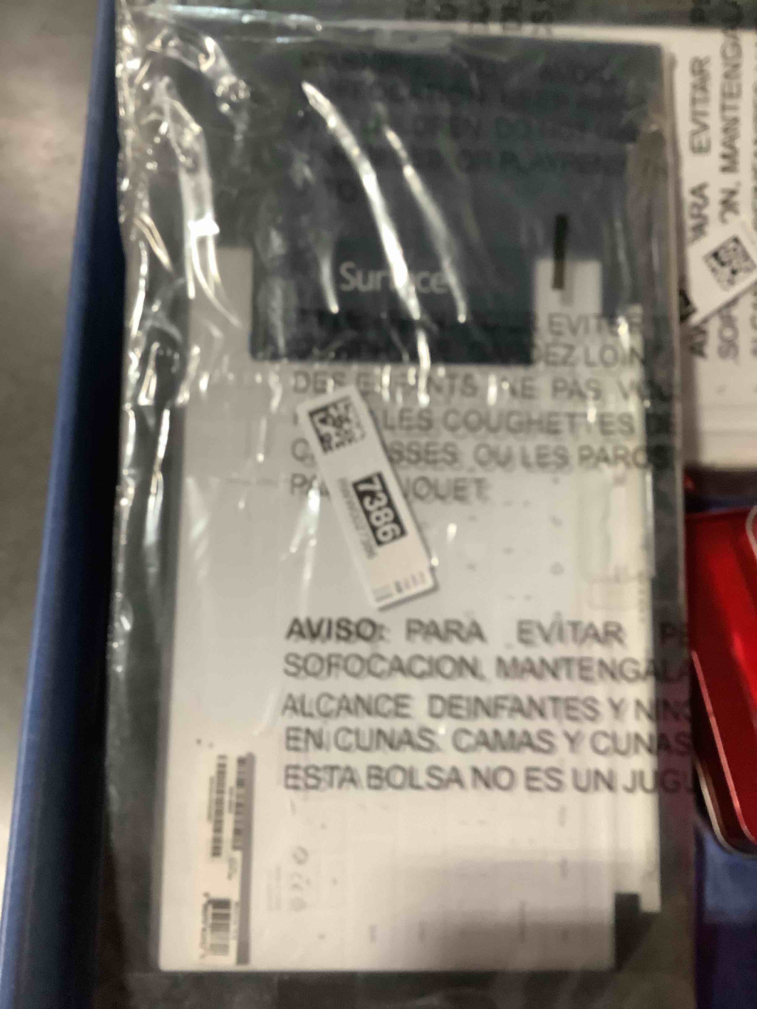 https://s3.amazonaws.com/lotting-images-prod/NKYBargainOutlett/PPE3878251_1778261138538.jpeg