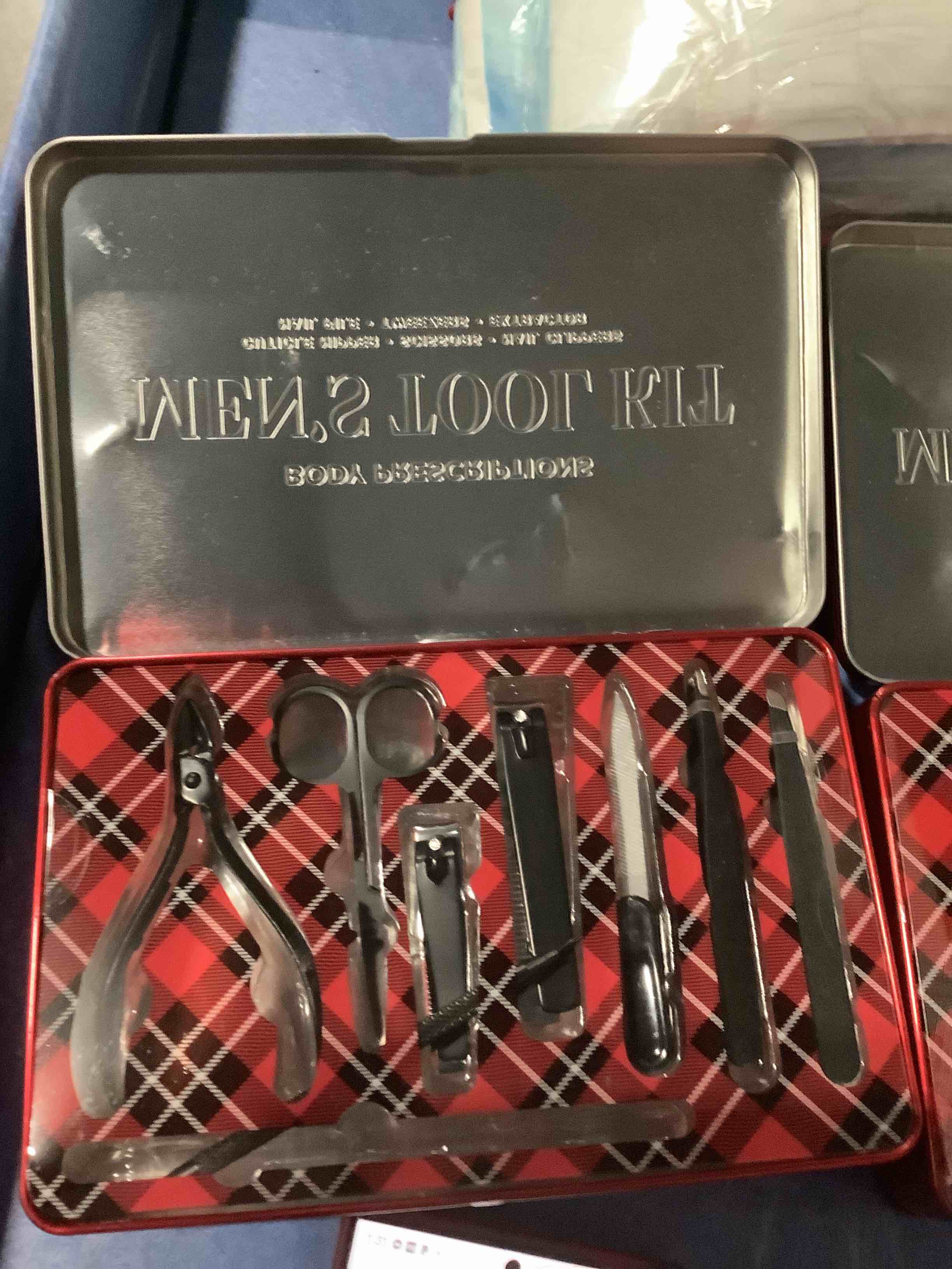 https://s3.amazonaws.com/lotting-images-prod/NKYBargainOutlett/PPE3878254_1778261467903.jpeg